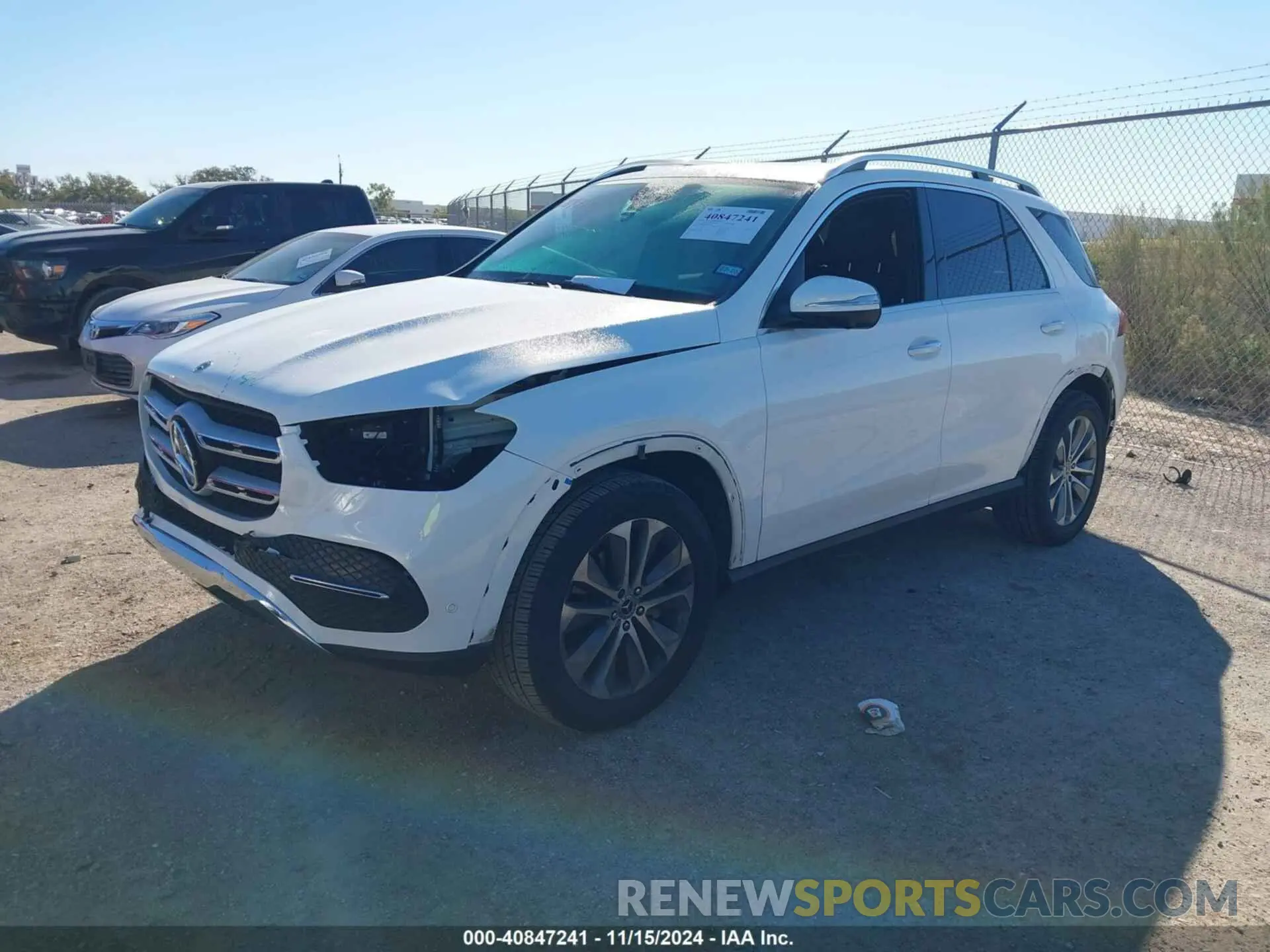 2 Photograph of a damaged car 4JGFB4JB1MA526550 MERCEDES-BENZ GLE 350 2021