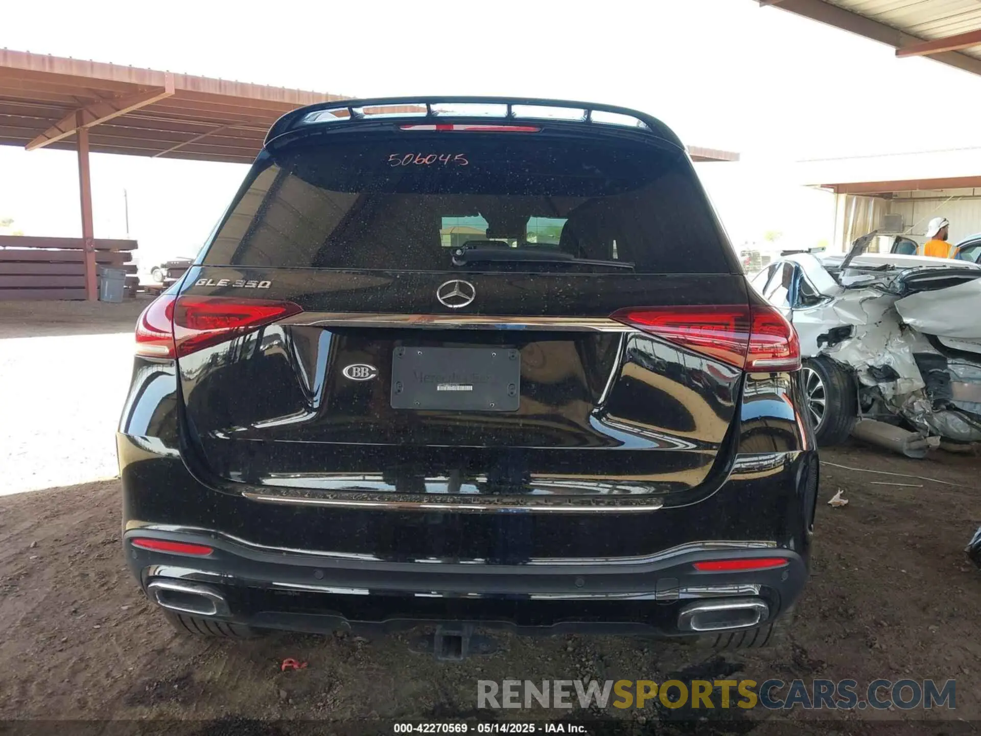 16 Photograph of a damaged car 4JGFB4JB2MA357980 MERCEDES-BENZ GLE 350 2021