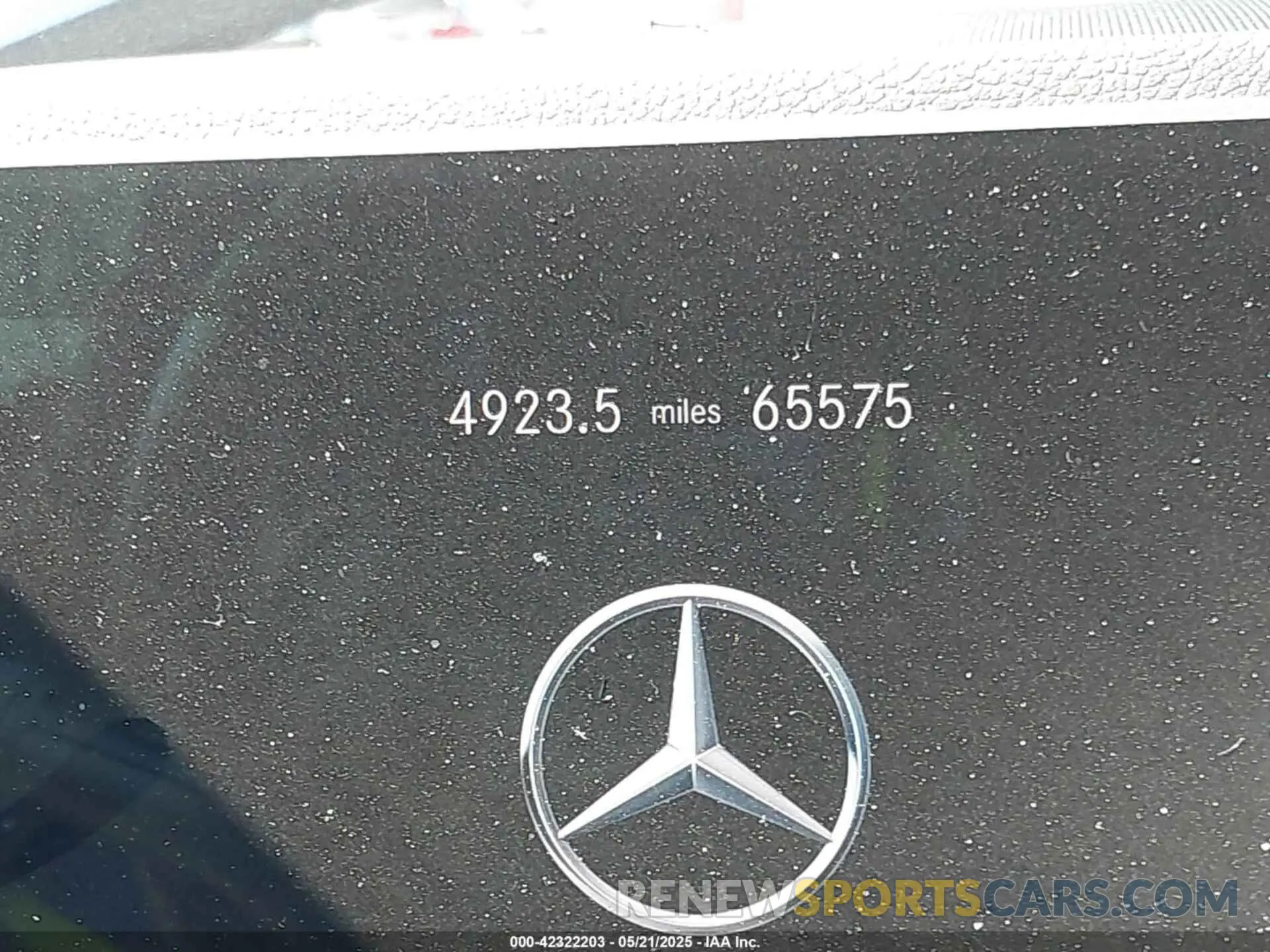 16 Photograph of a damaged car 4JGFB4JB4MA575841 MERCEDES-BENZ GLE 350 2021