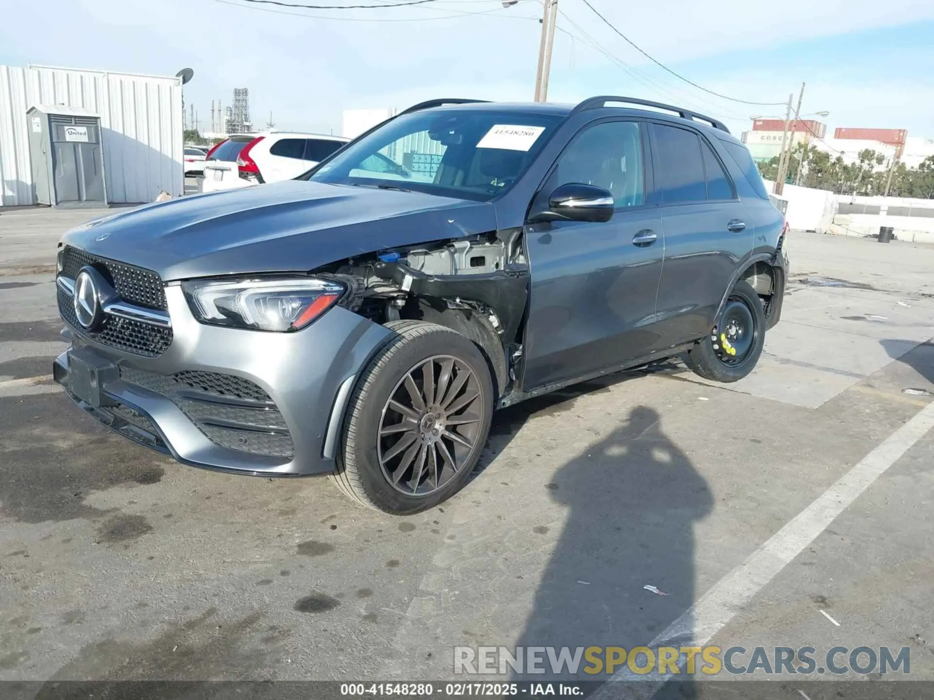 2 Photograph of a damaged car 4JGFB4JB8MA384259 MERCEDES-BENZ GLE 350 2021