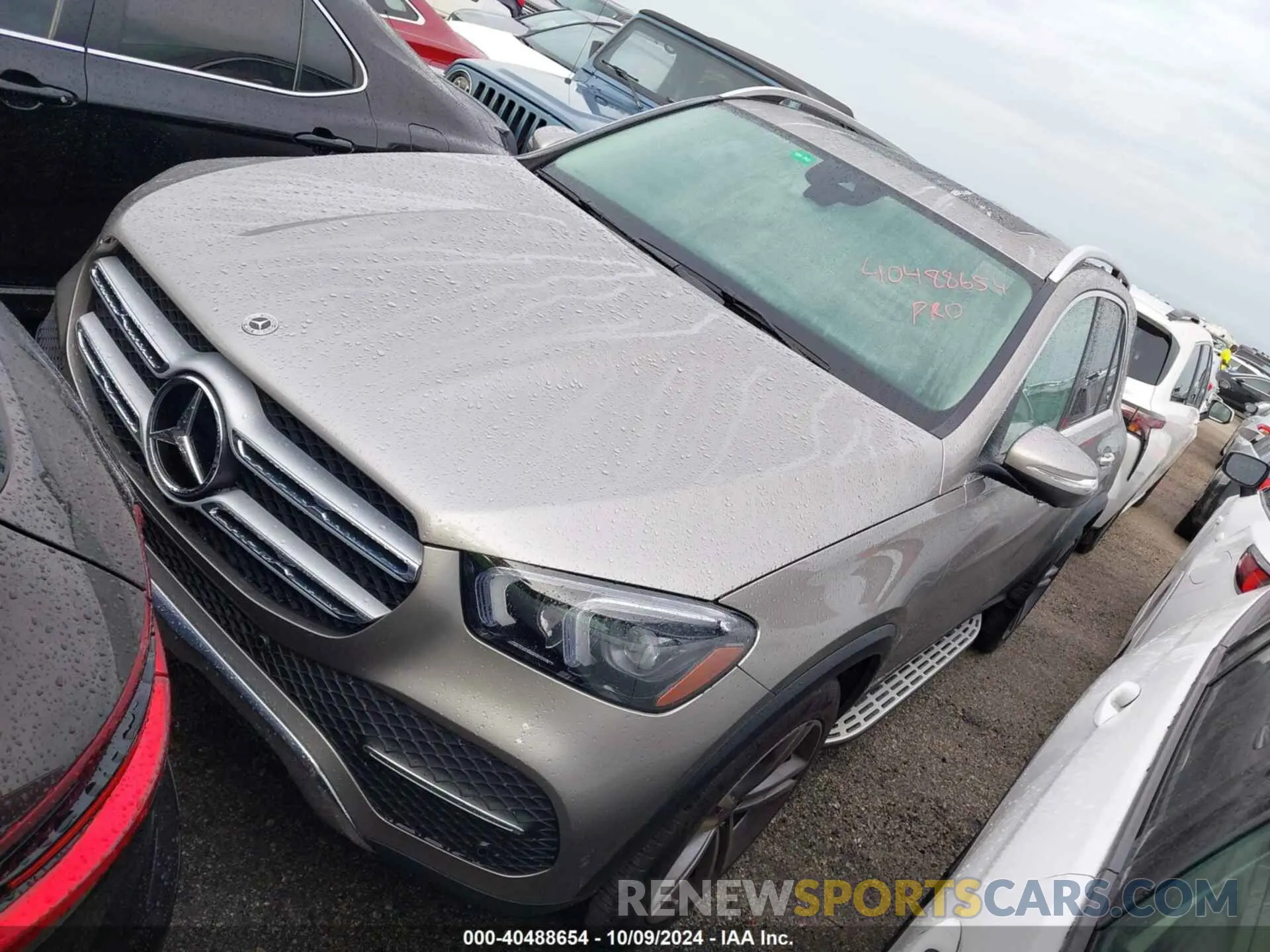 2 Photograph of a damaged car 4JGFB4JE6MA465027 MERCEDES-BENZ GLE 350 2021
