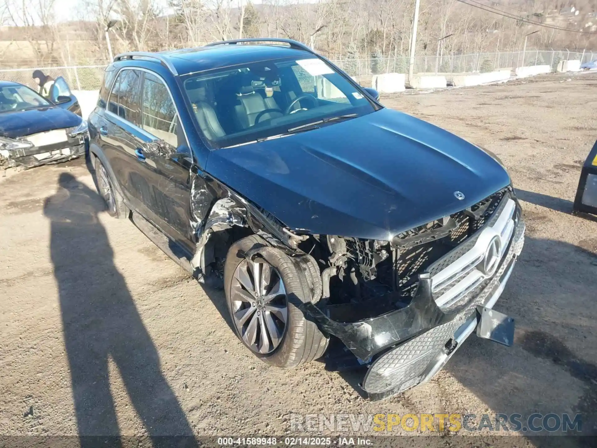 1 Photograph of a damaged car 4JGFB4KB5MA321750 MERCEDES-BENZ GLE 350 2021