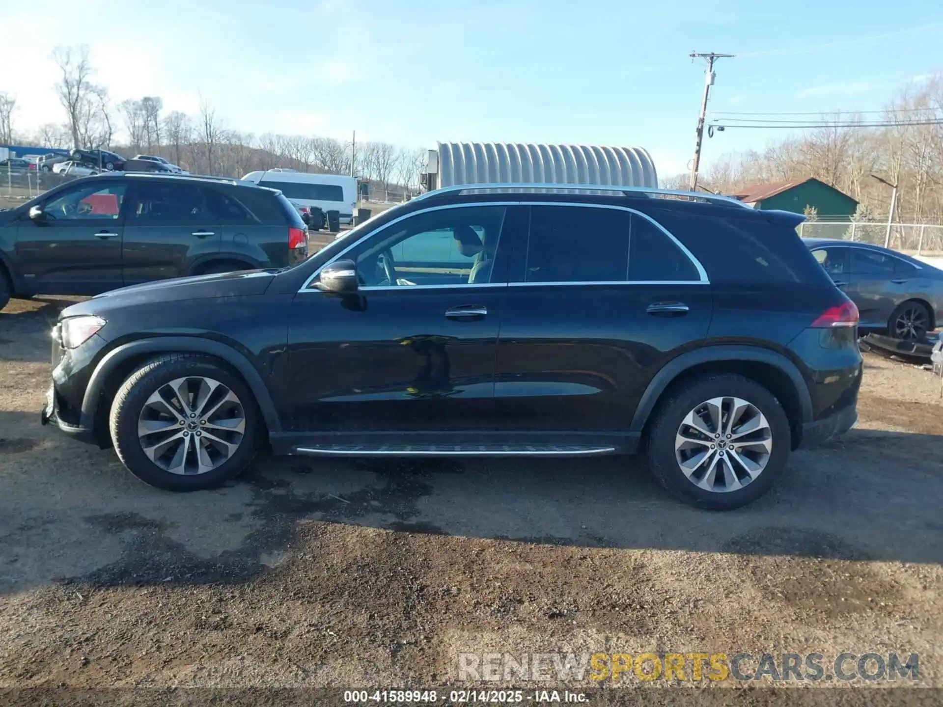 14 Photograph of a damaged car 4JGFB4KB5MA321750 MERCEDES-BENZ GLE 350 2021