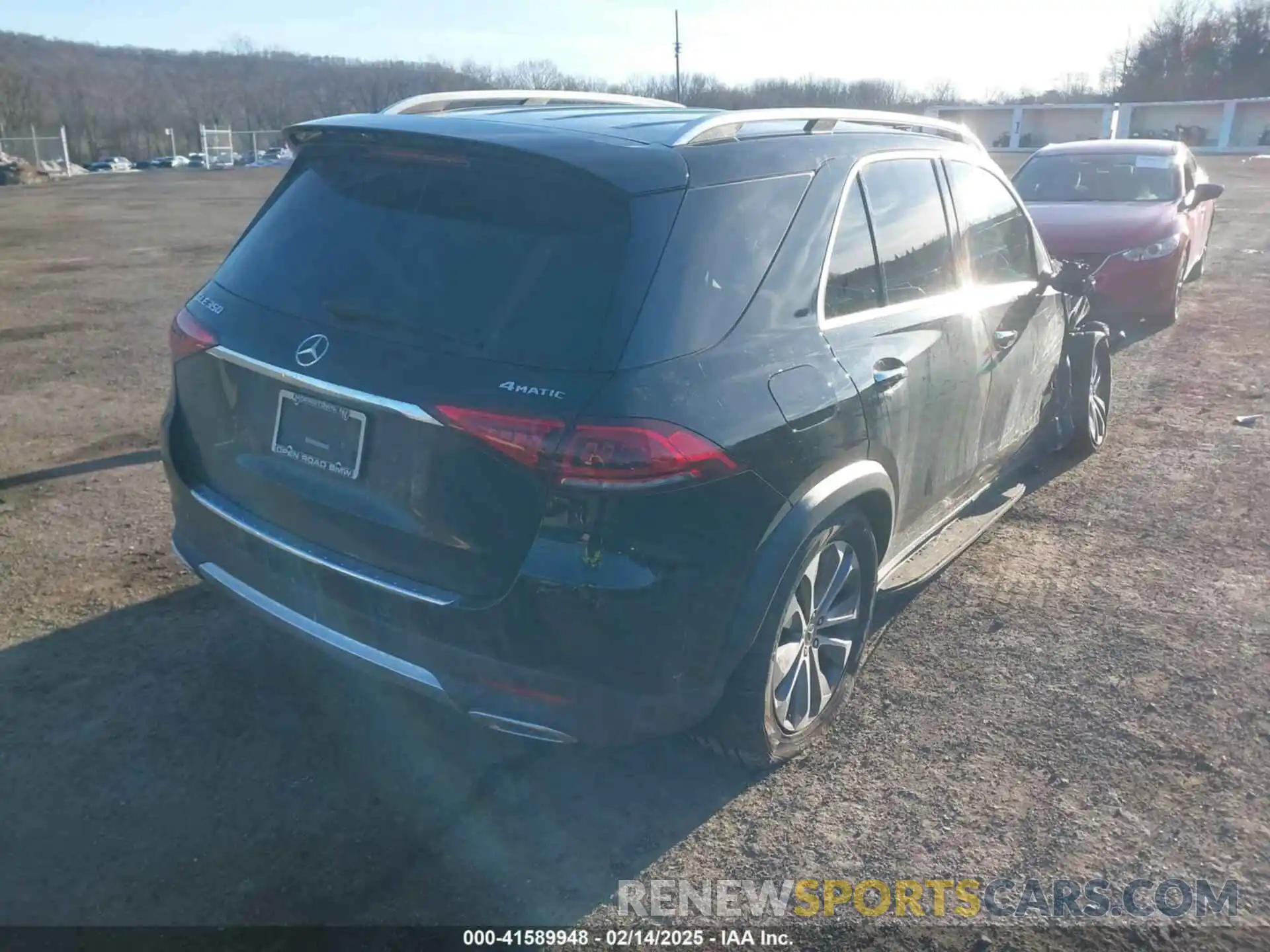 4 Photograph of a damaged car 4JGFB4KB5MA321750 MERCEDES-BENZ GLE 350 2021