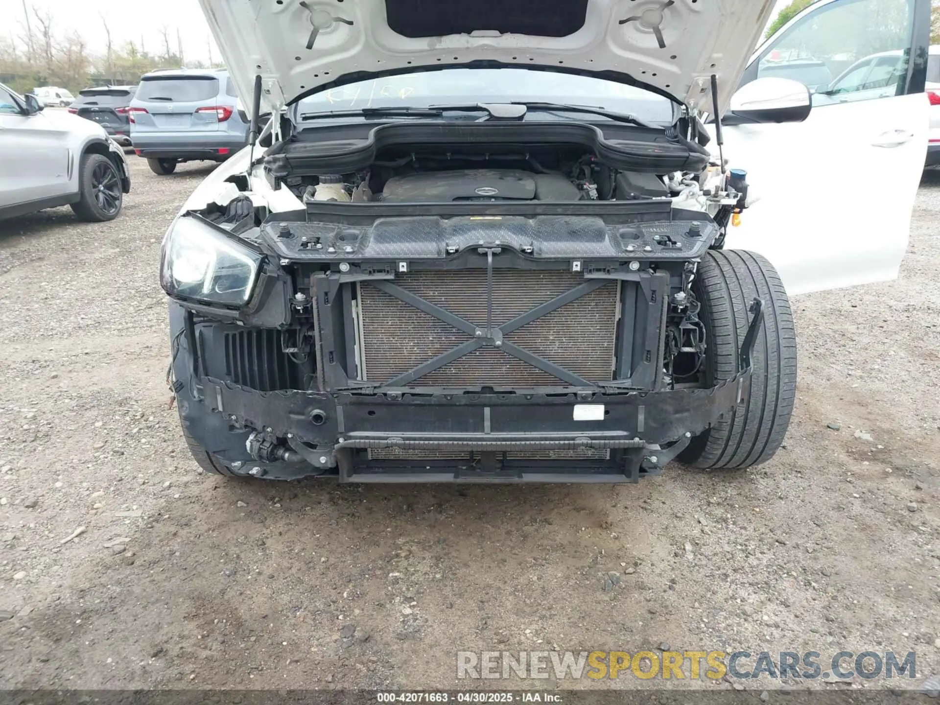 19 Photograph of a damaged car 4JGFB4KB5MA328147 MERCEDES-BENZ GLE 350 2021