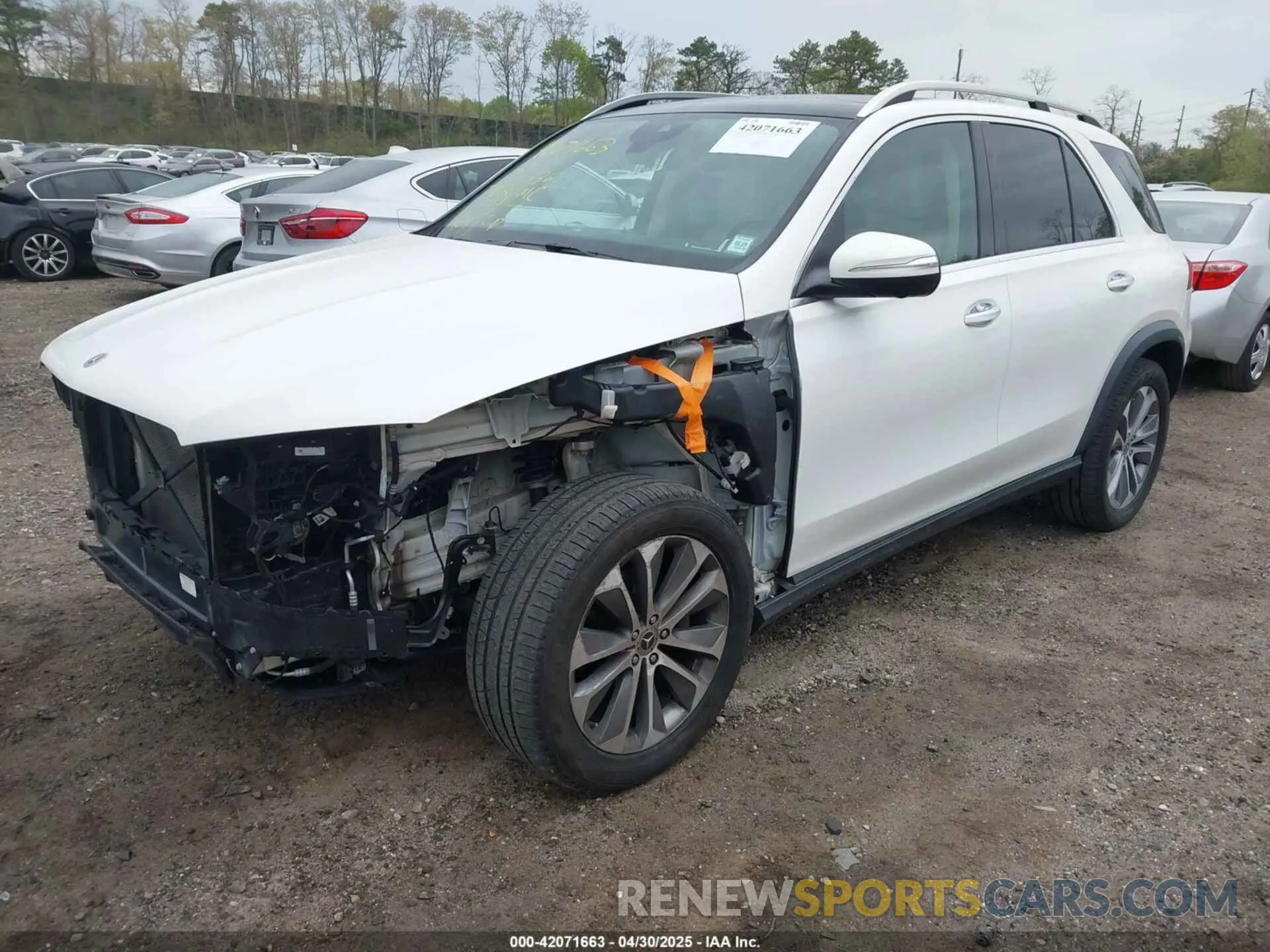 2 Photograph of a damaged car 4JGFB4KB5MA328147 MERCEDES-BENZ GLE 350 2021
