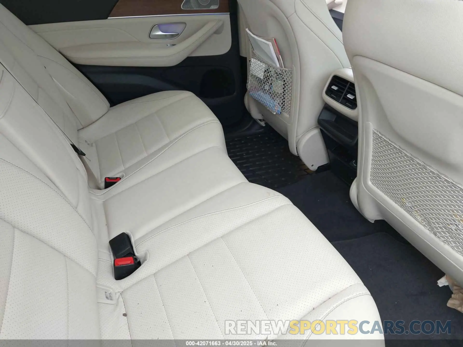 8 Photograph of a damaged car 4JGFB4KB5MA328147 MERCEDES-BENZ GLE 350 2021