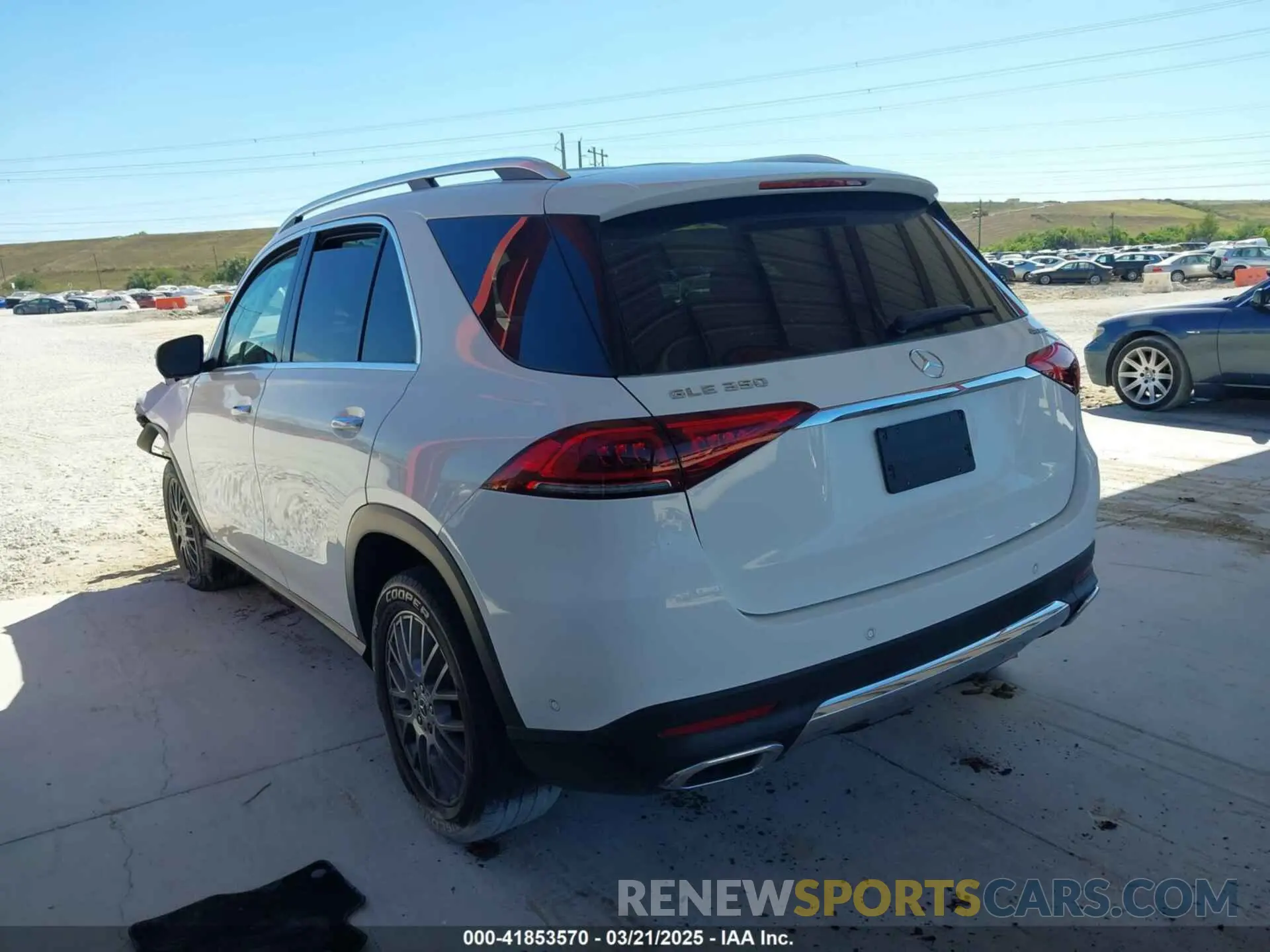 3 Photograph of a damaged car 4JGFB4KB9MA435329 MERCEDES-BENZ GLE 350 2021