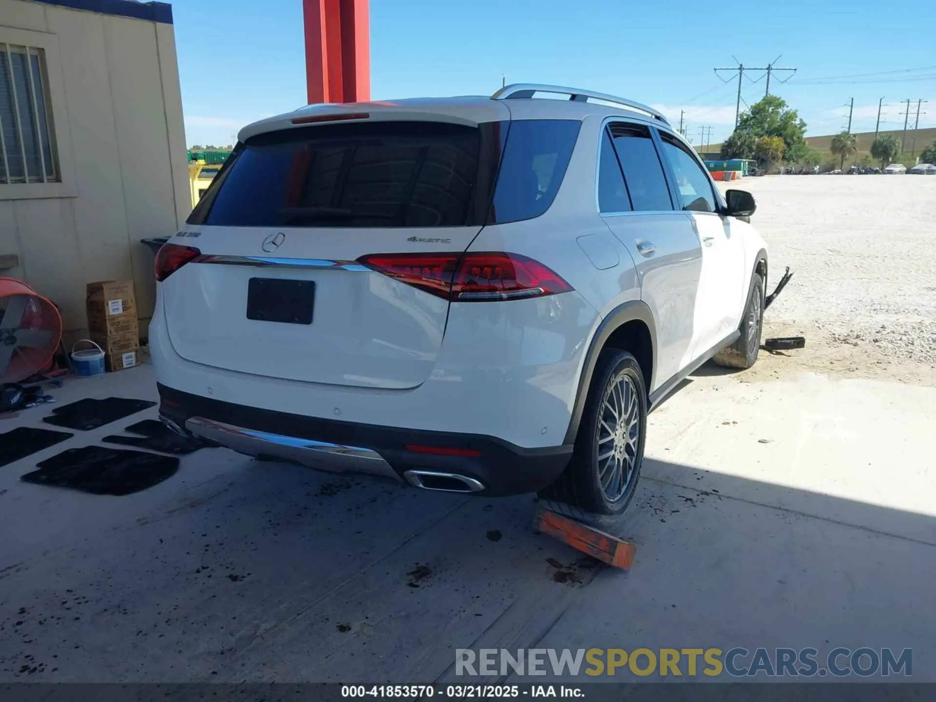 4 Photograph of a damaged car 4JGFB4KB9MA435329 MERCEDES-BENZ GLE 350 2021
