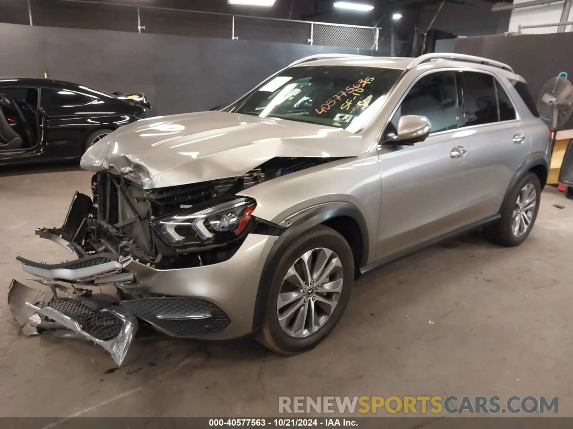 2 Photograph of a damaged car 4JGFB4KB9MA564378 MERCEDES-BENZ GLE 350 2021