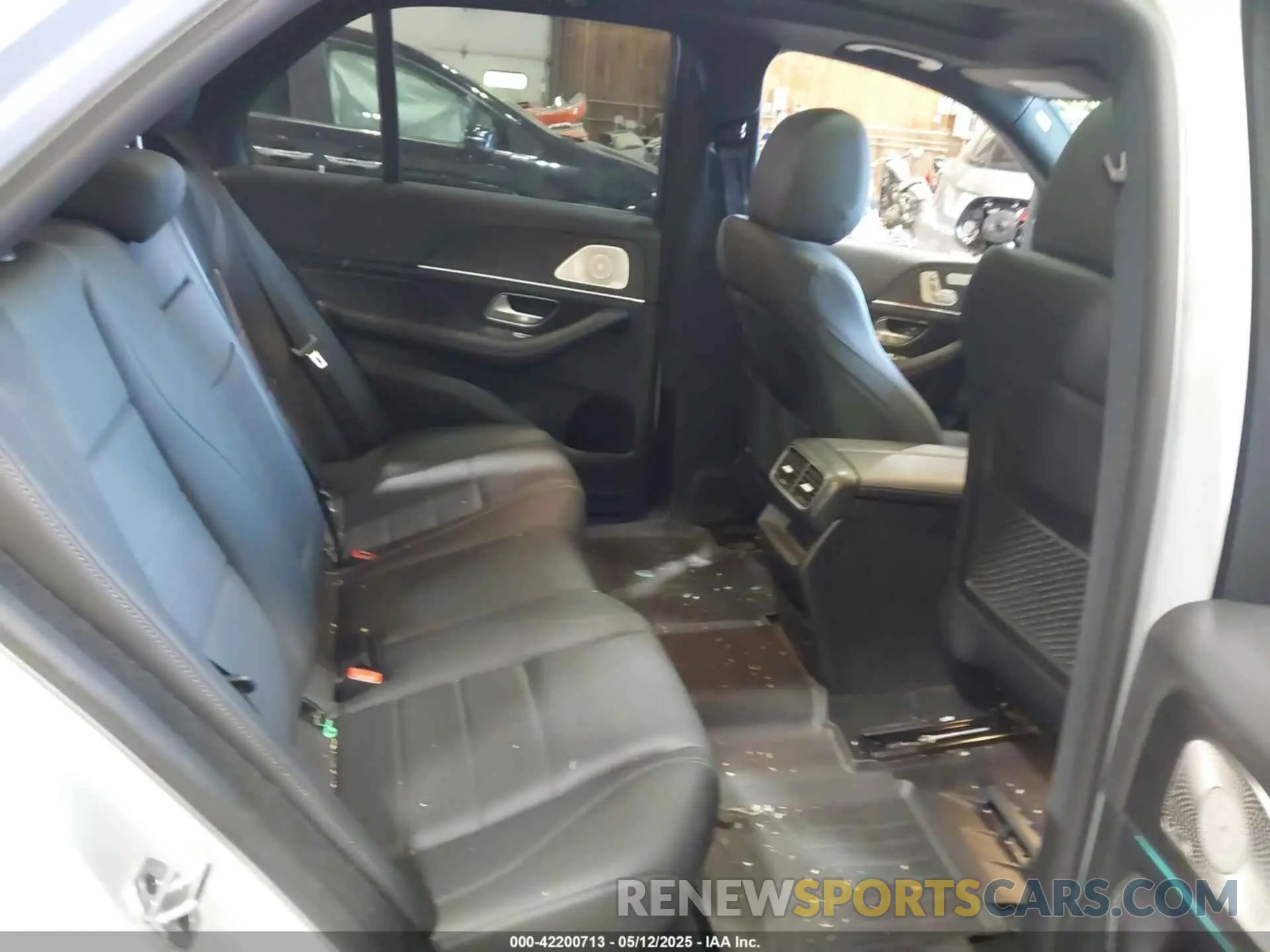 8 Photograph of a damaged car 4JGFB4KBXMA439132 MERCEDES-BENZ GLE 350 2021