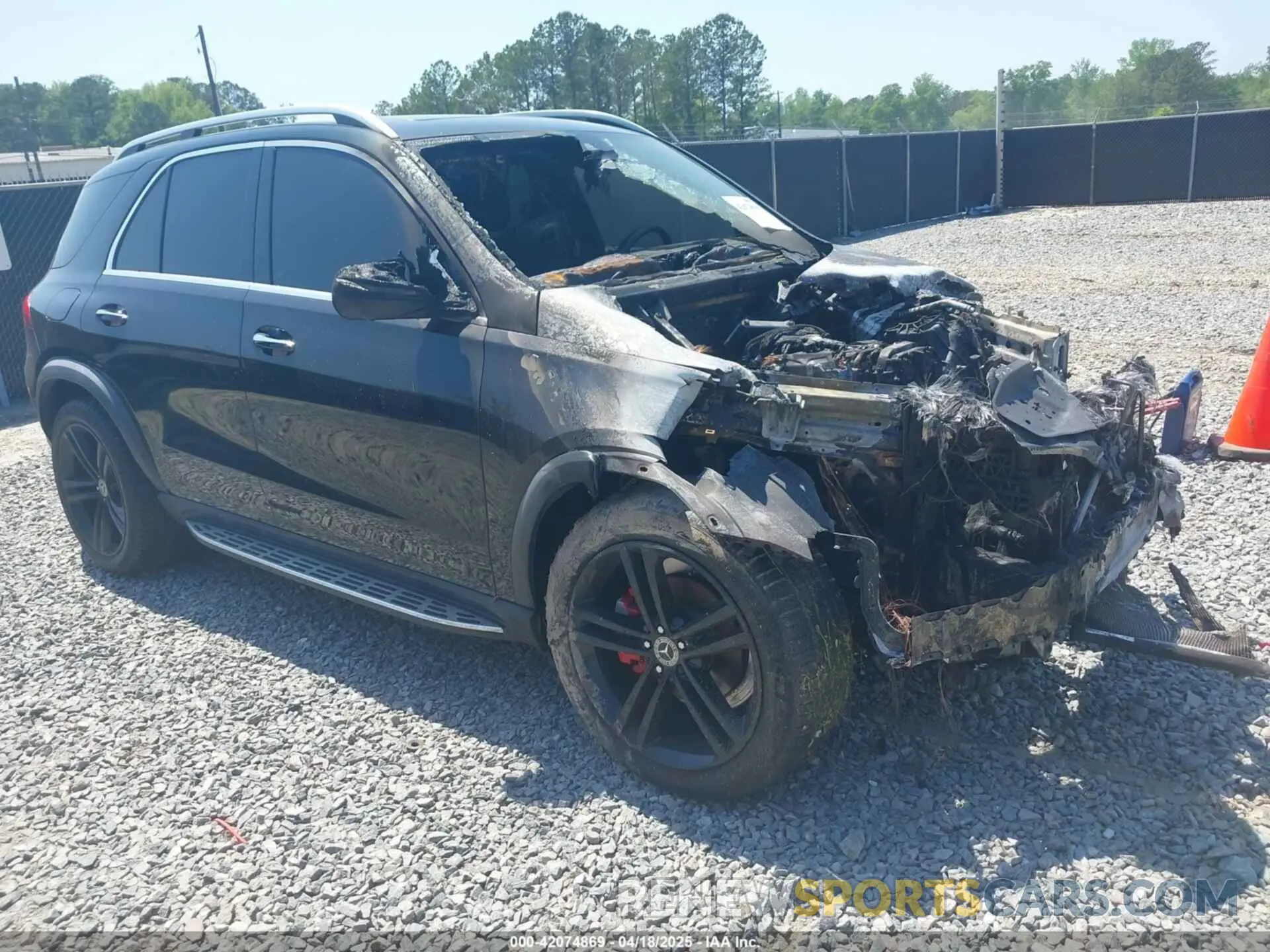 1 Photograph of a damaged car 4JGFB4KE1MA513435 MERCEDES-BENZ GLE 350 2021