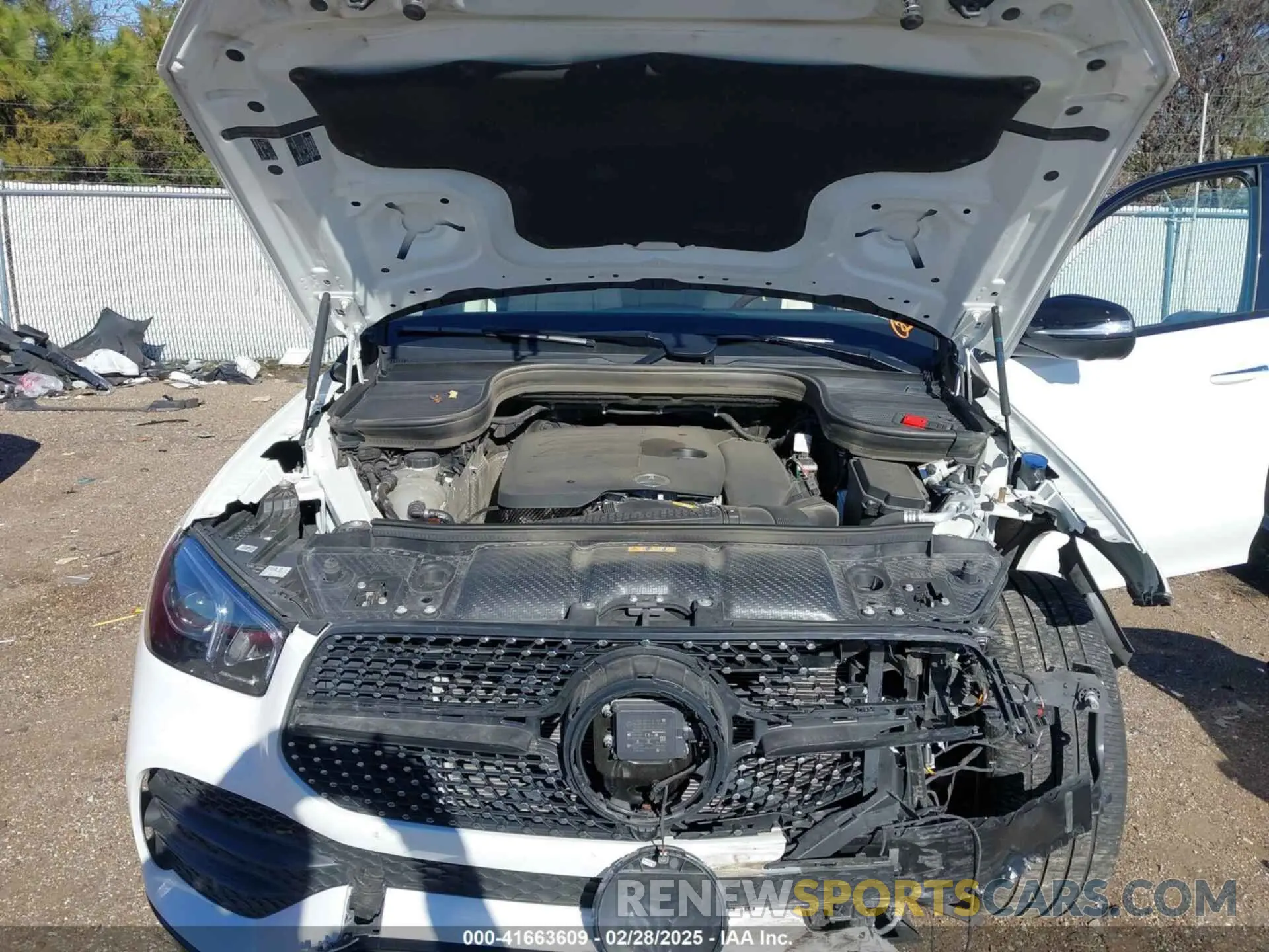 10 Photograph of a damaged car 4JGFB4JB1NA579119 MERCEDES-BENZ GLE 350 2022