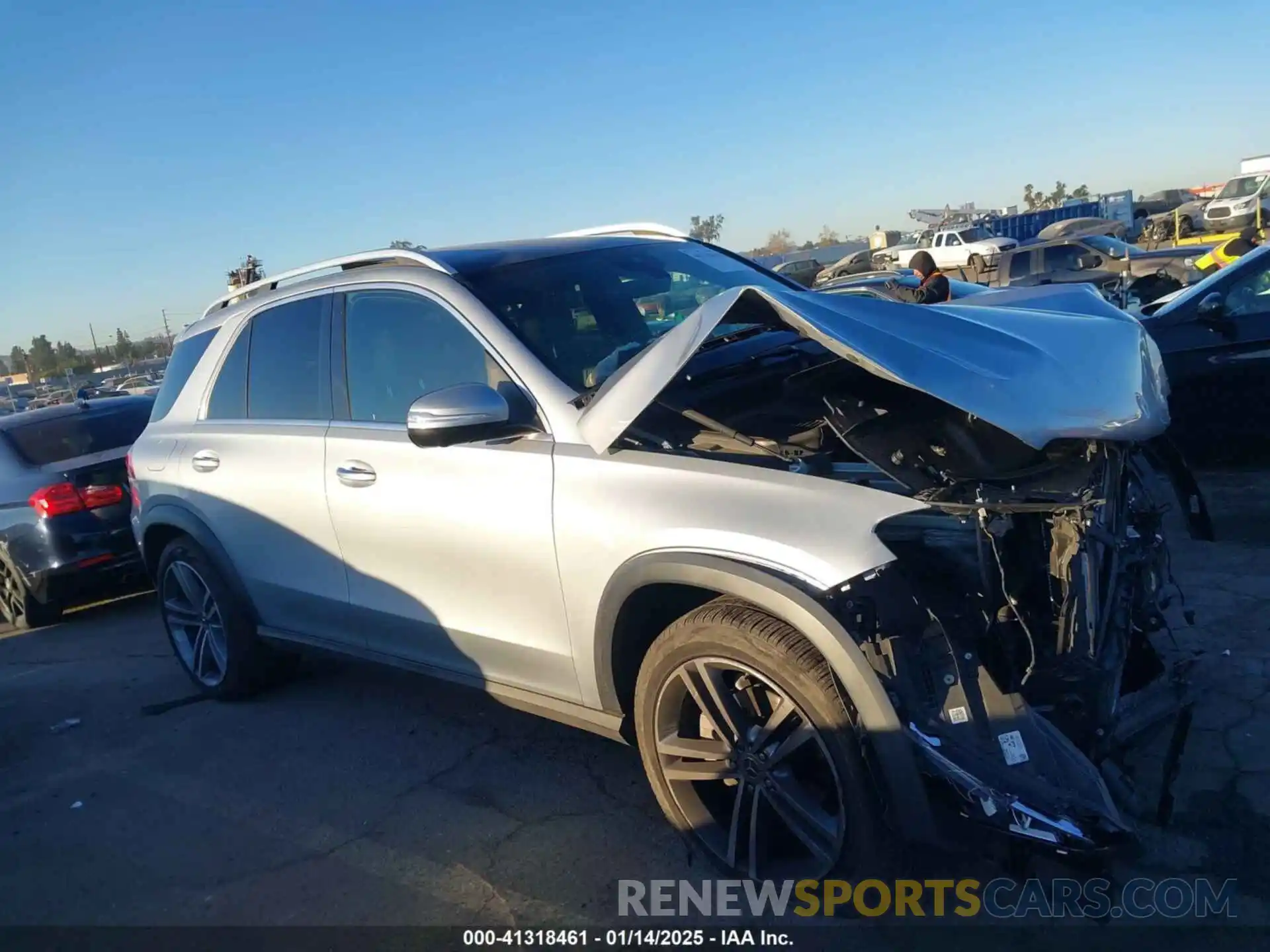 13 Photograph of a damaged car 4JGFB4JB1NA763850 MERCEDES-BENZ GLE 350 2022