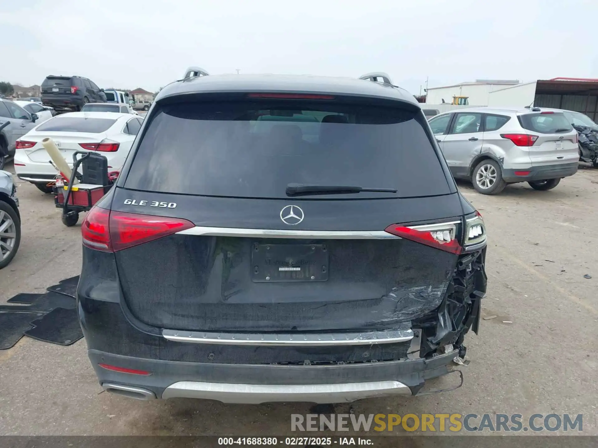 16 Photograph of a damaged car 4JGFB4JB3NA794839 MERCEDES-BENZ GLE 350 2022