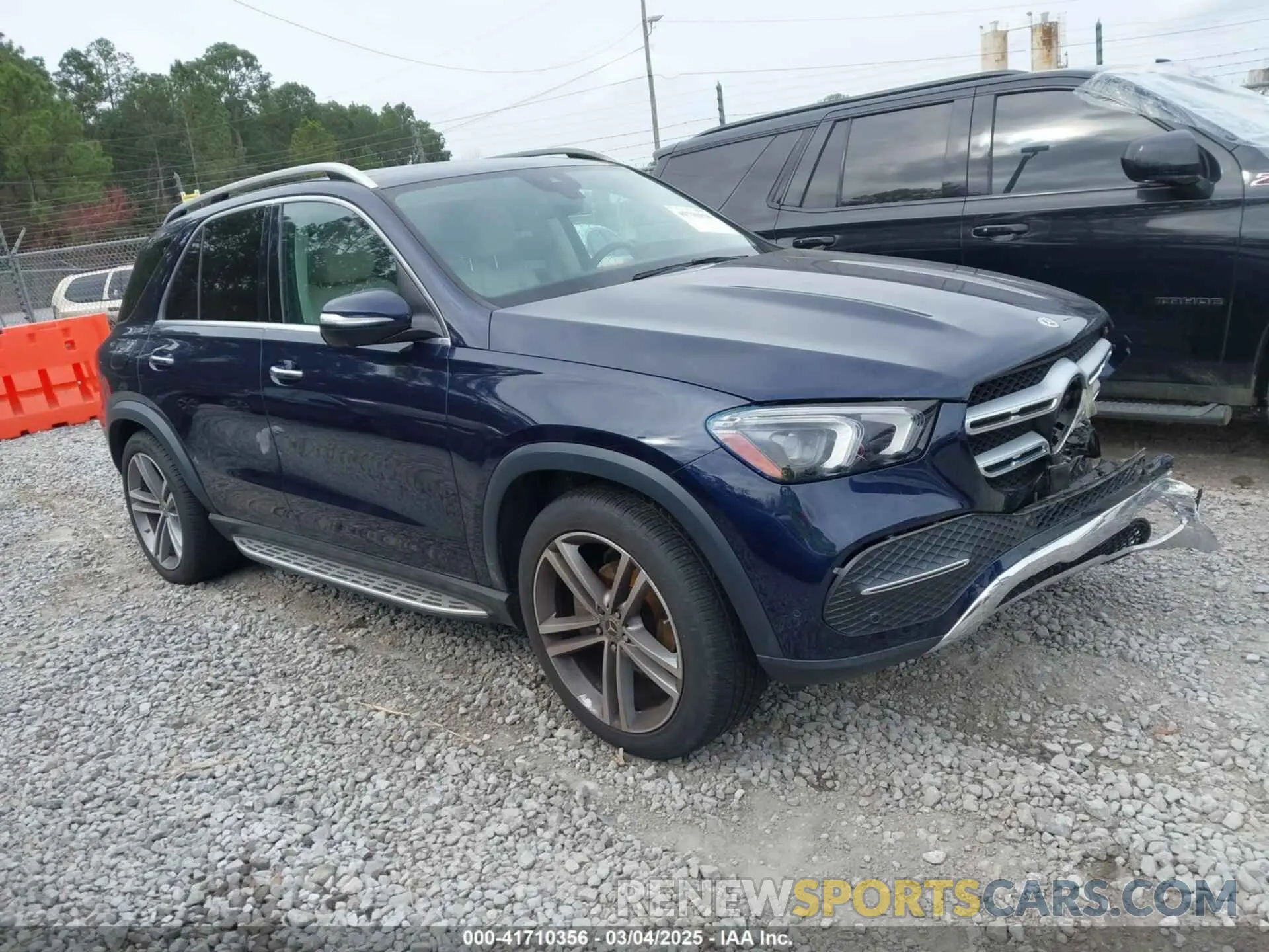 1 Photograph of a damaged car 4JGFB4JB5NA659586 MERCEDES-BENZ GLE 350 2022