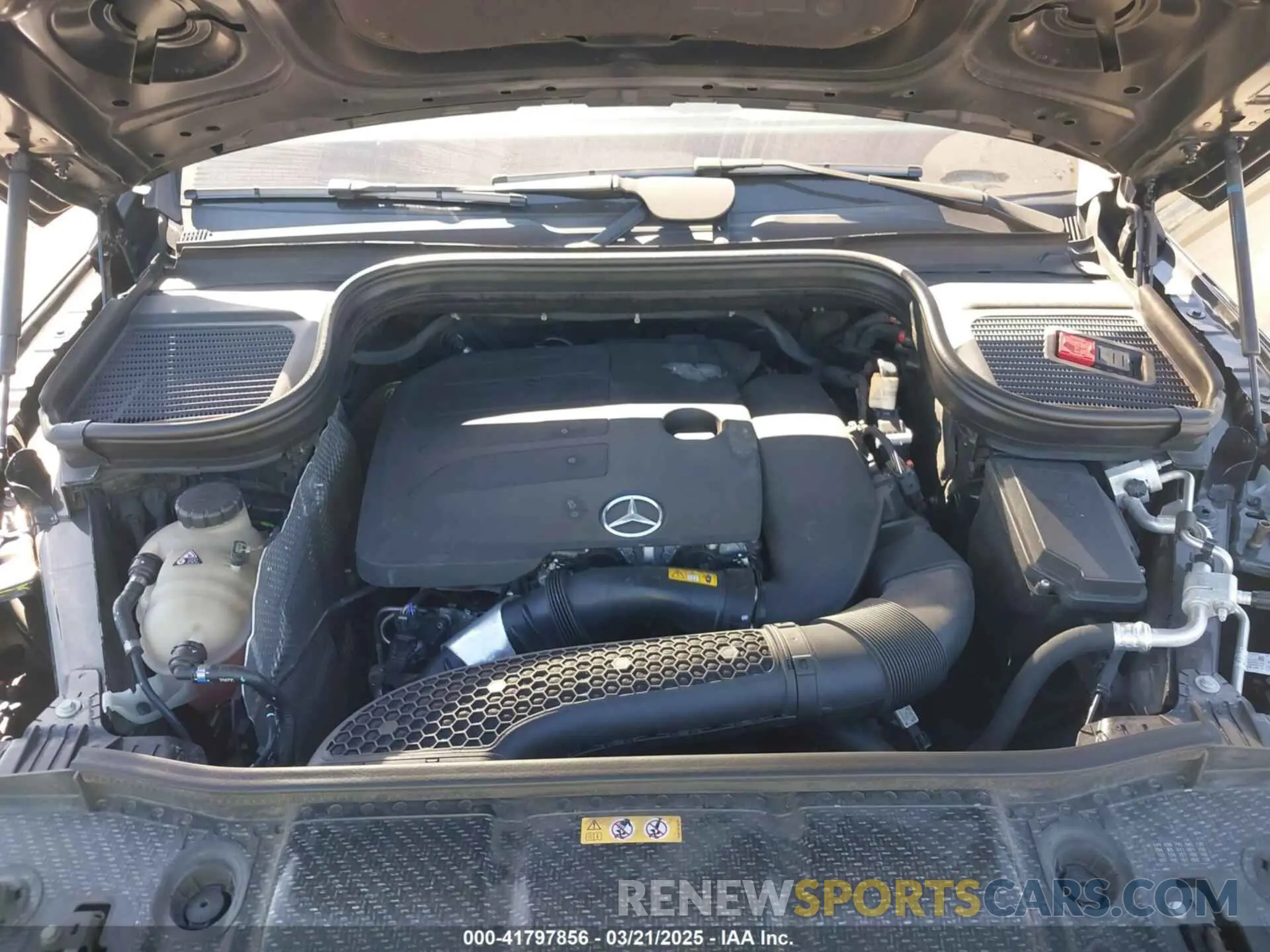10 Photograph of a damaged car 4JGFB4JB5NA715798 MERCEDES-BENZ GLE 350 2022