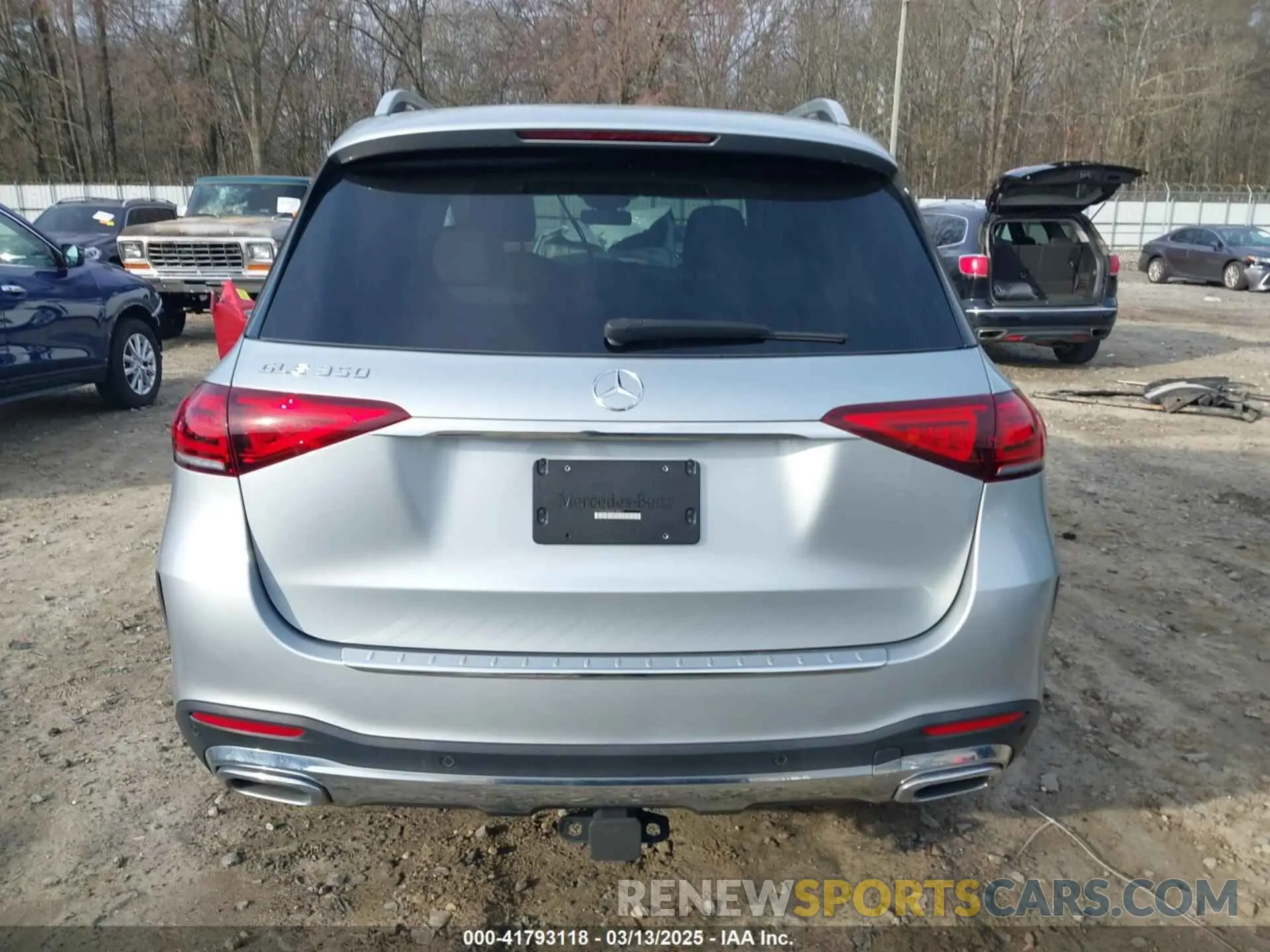 16 Photograph of a damaged car 4JGFB4JB5NA818851 MERCEDES-BENZ GLE 350 2022