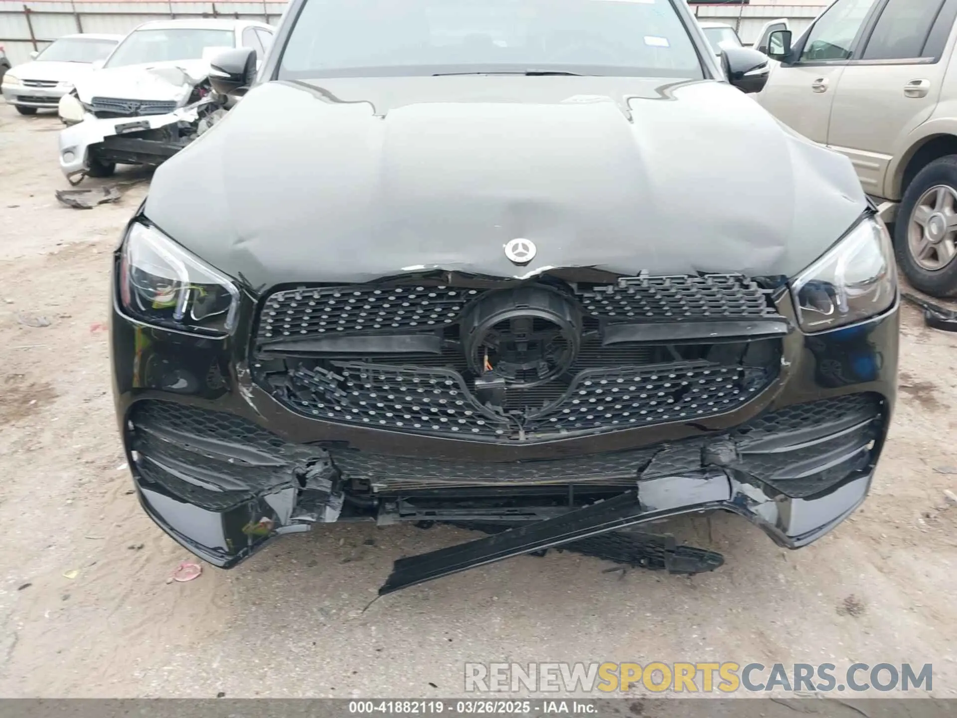 12 Photograph of a damaged car 4JGFB4JB7NA776070 MERCEDES-BENZ GLE 350 2022