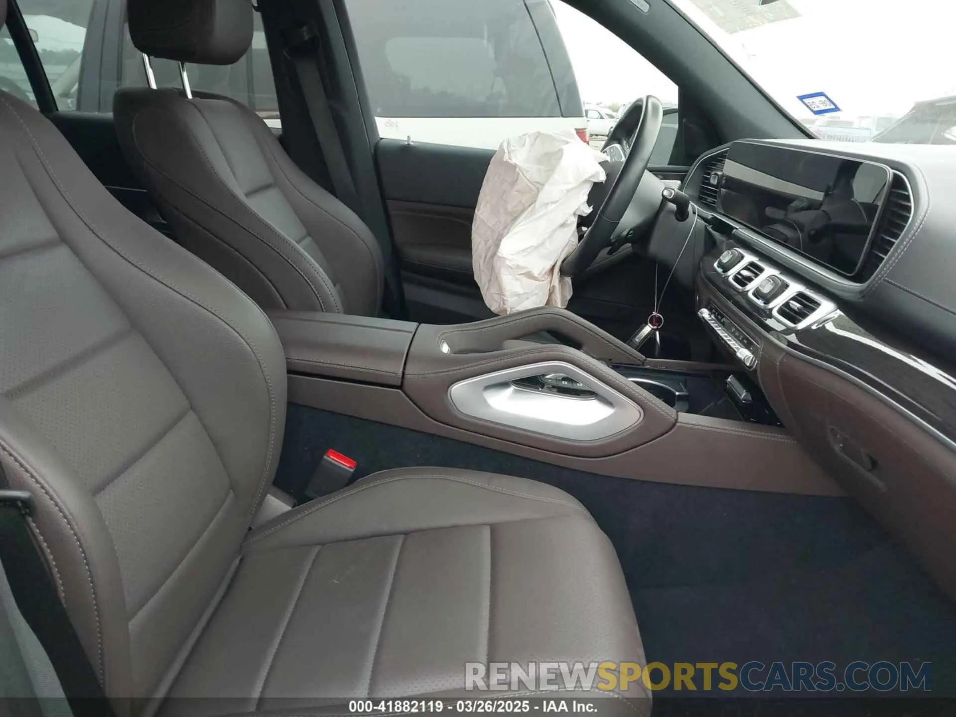 5 Photograph of a damaged car 4JGFB4JB7NA776070 MERCEDES-BENZ GLE 350 2022