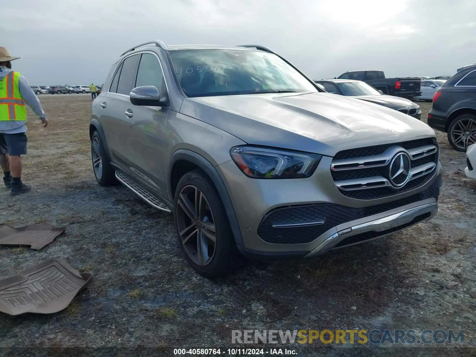 1 Photograph of a damaged car 4JGFB4JB9NA625540 MERCEDES-BENZ GLE 350 2022