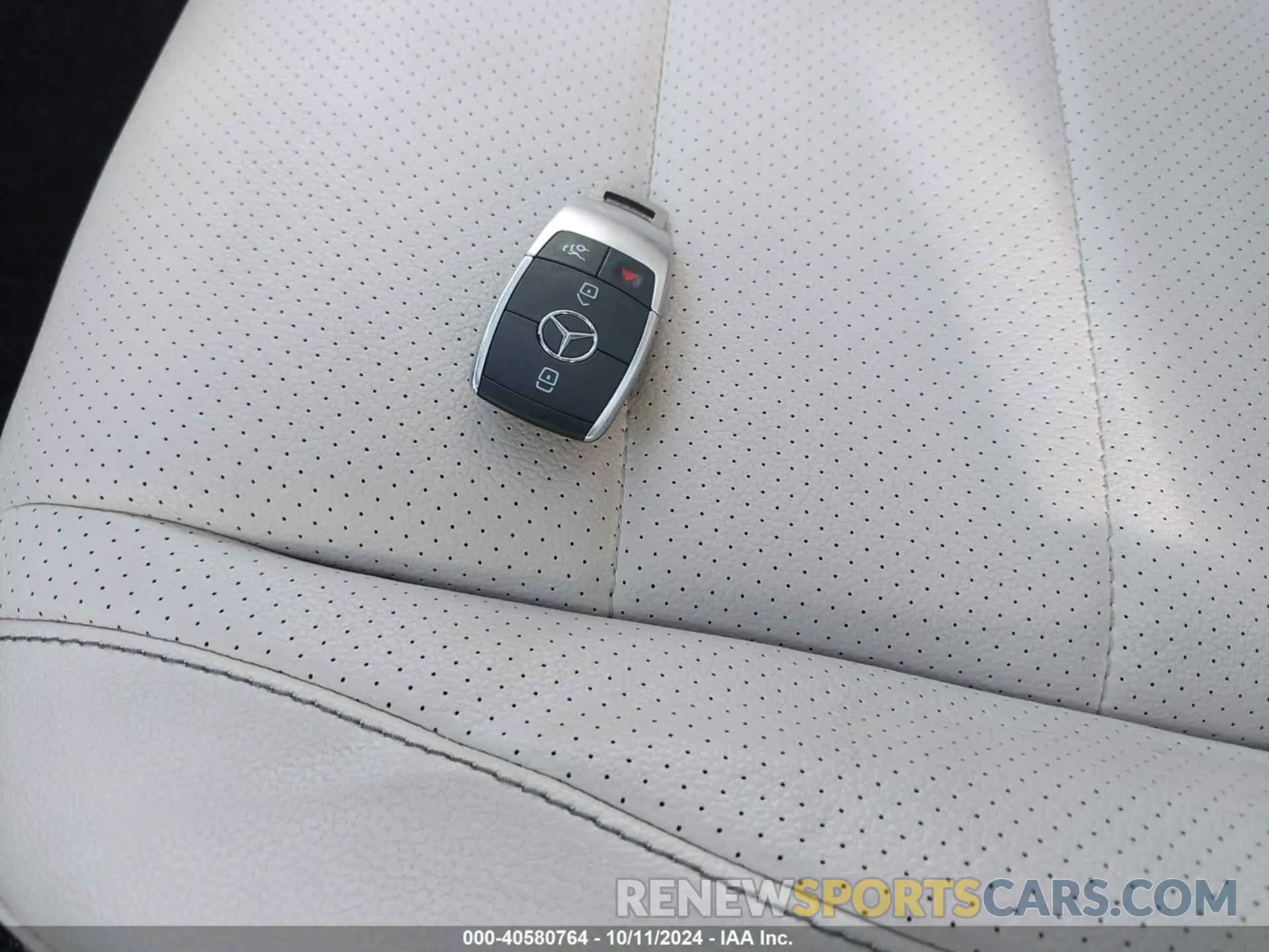 11 Photograph of a damaged car 4JGFB4JB9NA625540 MERCEDES-BENZ GLE 350 2022