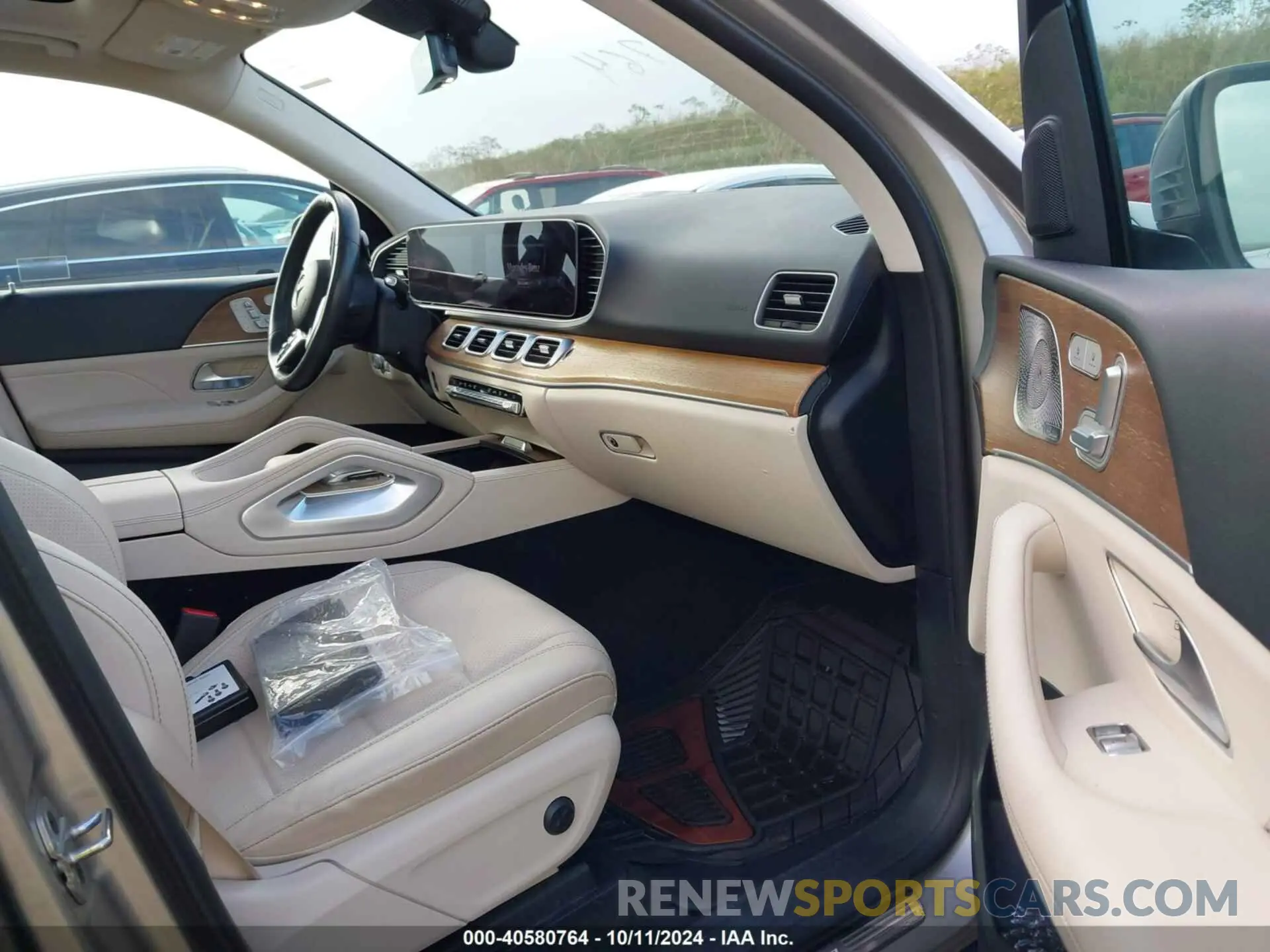 5 Photograph of a damaged car 4JGFB4JB9NA625540 MERCEDES-BENZ GLE 350 2022