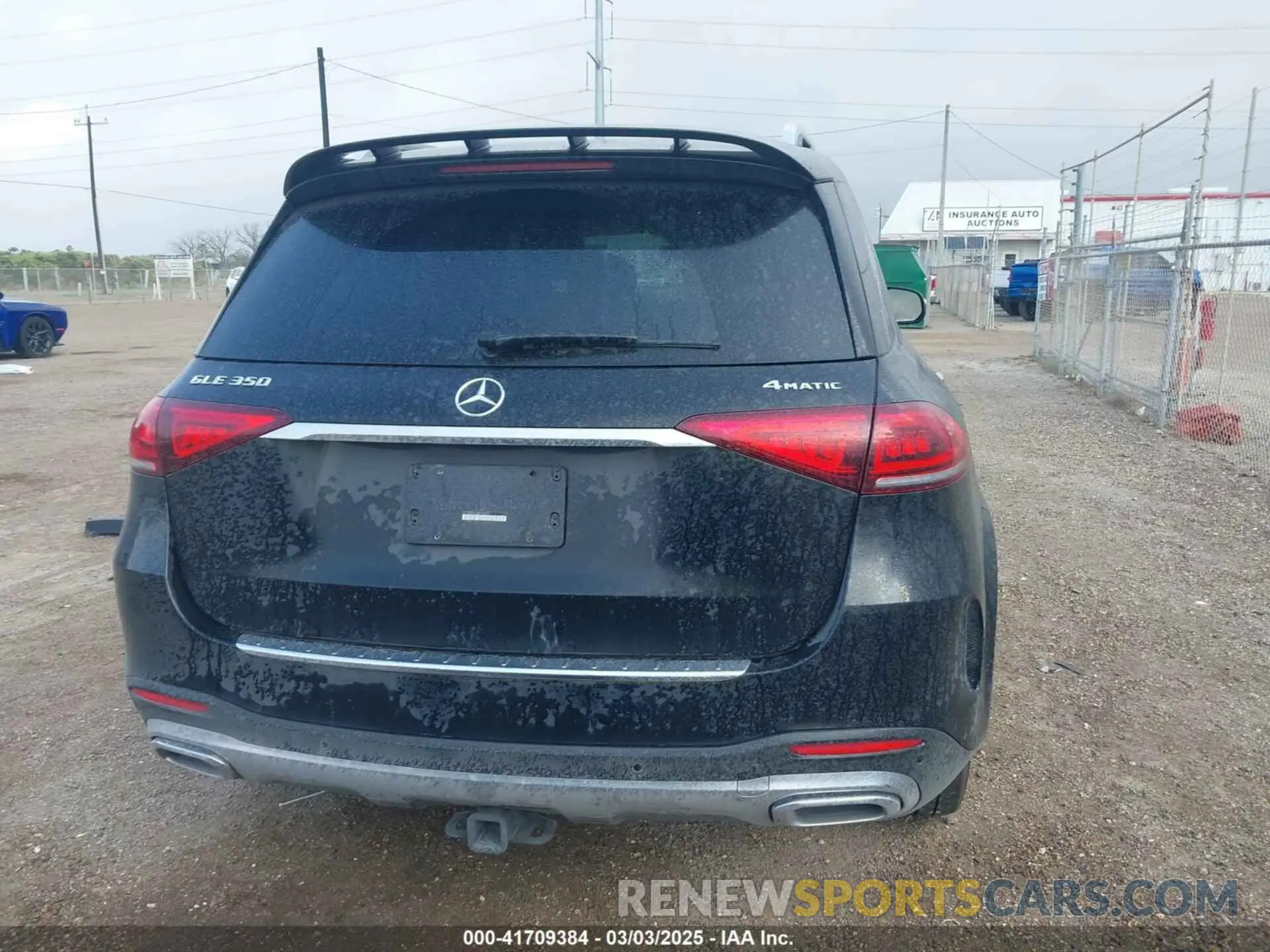 17 Photograph of a damaged car 4JGFB4KB0NA788351 MERCEDES-BENZ GLE 350 2022