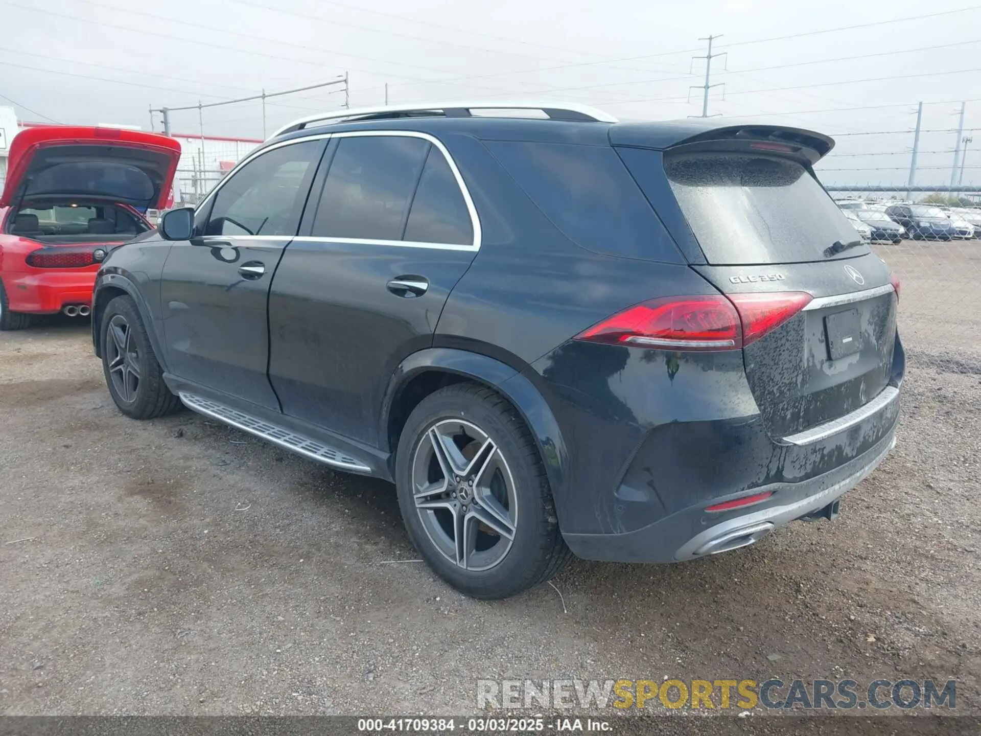 3 Photograph of a damaged car 4JGFB4KB0NA788351 MERCEDES-BENZ GLE 350 2022