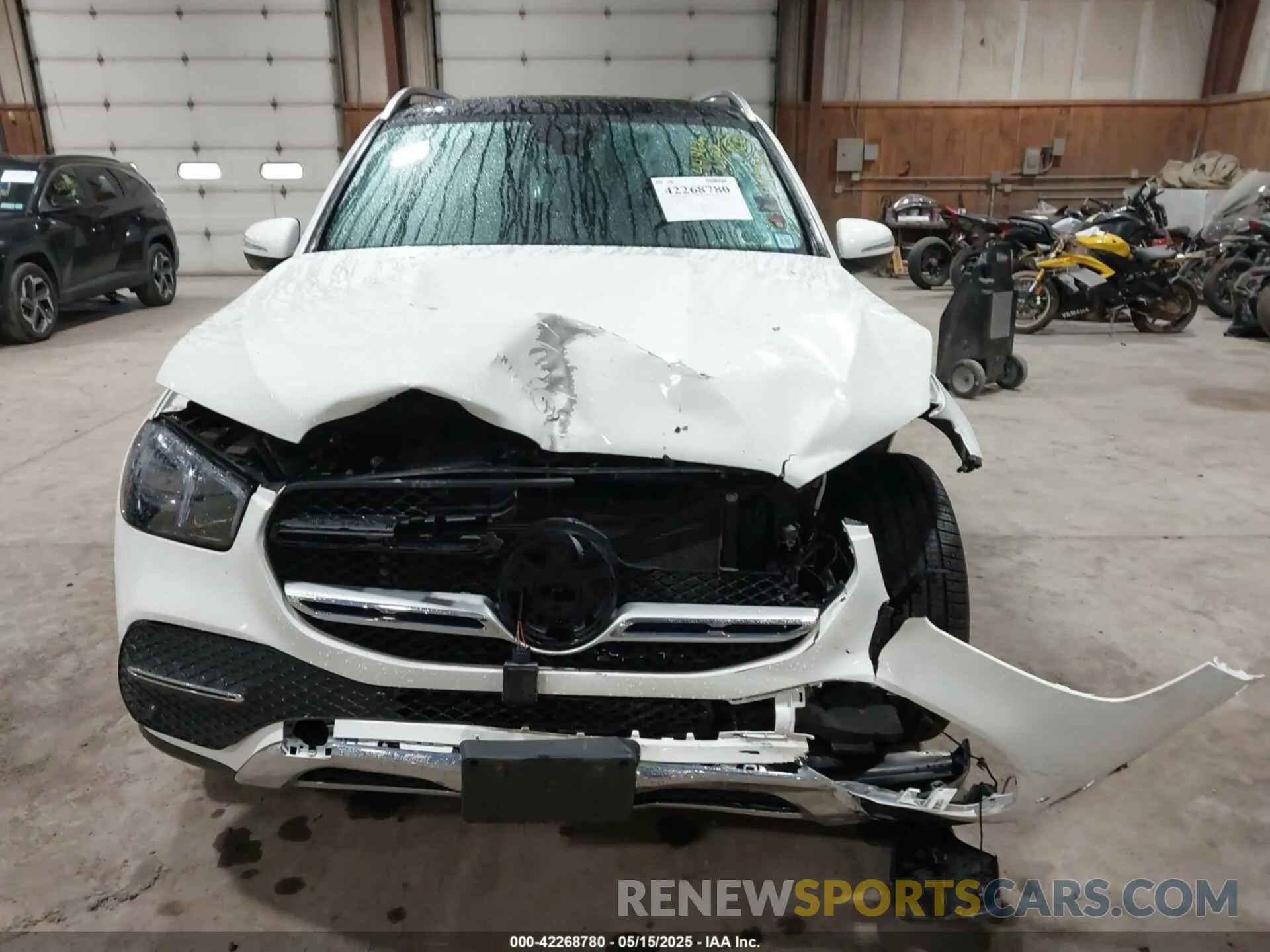 12 Photograph of a damaged car 4JGFB4KB4NA680685 MERCEDES-BENZ GLE 350 2022