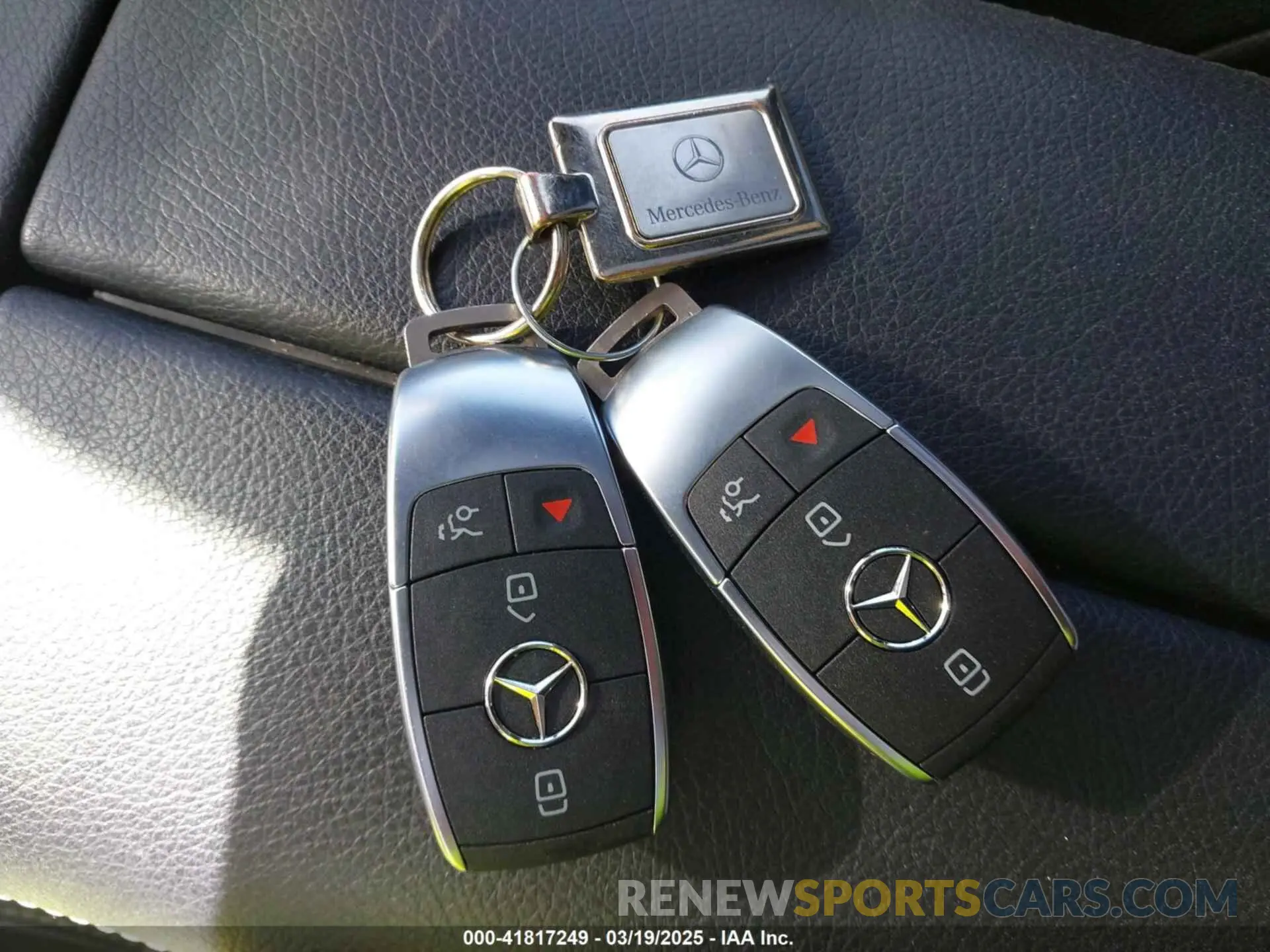 11 Photograph of a damaged car 4JGFB4KB4NA826308 MERCEDES-BENZ GLE 350 2022