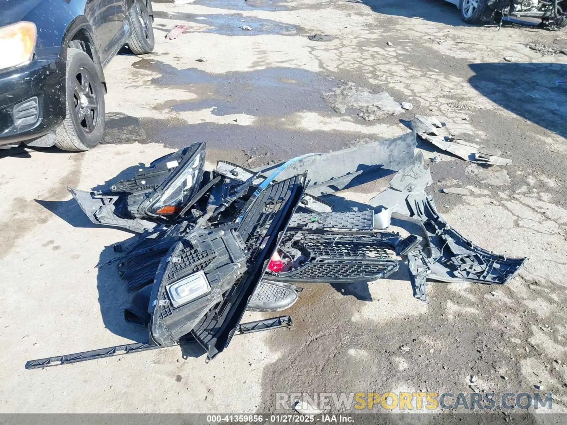 12 Photograph of a damaged car 4JGFB4KB6NA709829 MERCEDES-BENZ GLE 350 2022