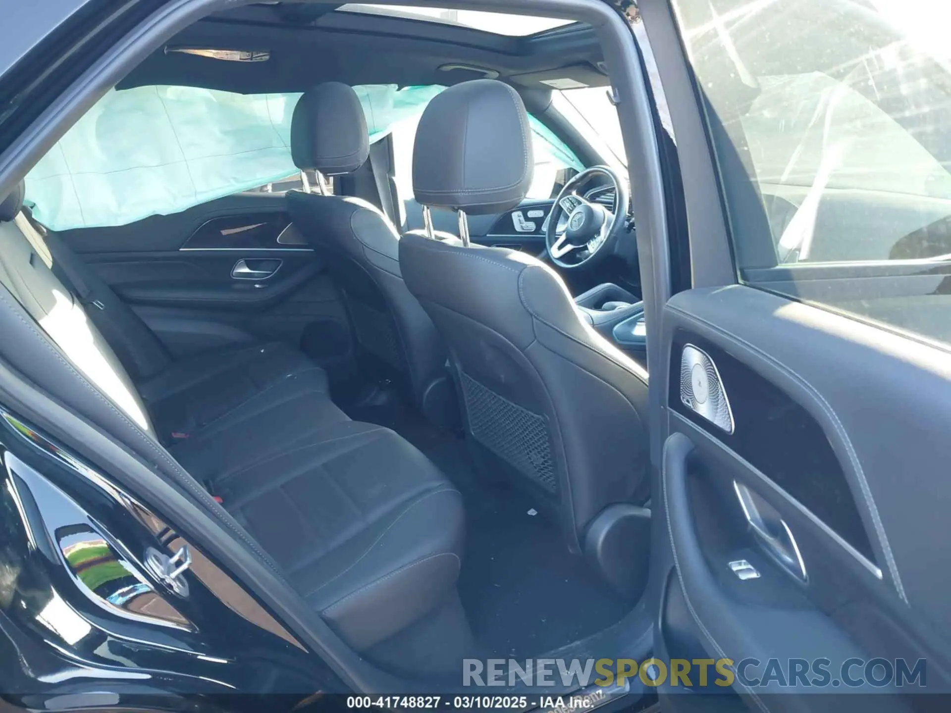 8 Photograph of a damaged car 4JGFB4KB7NA750390 MERCEDES-BENZ GLE 350 2022