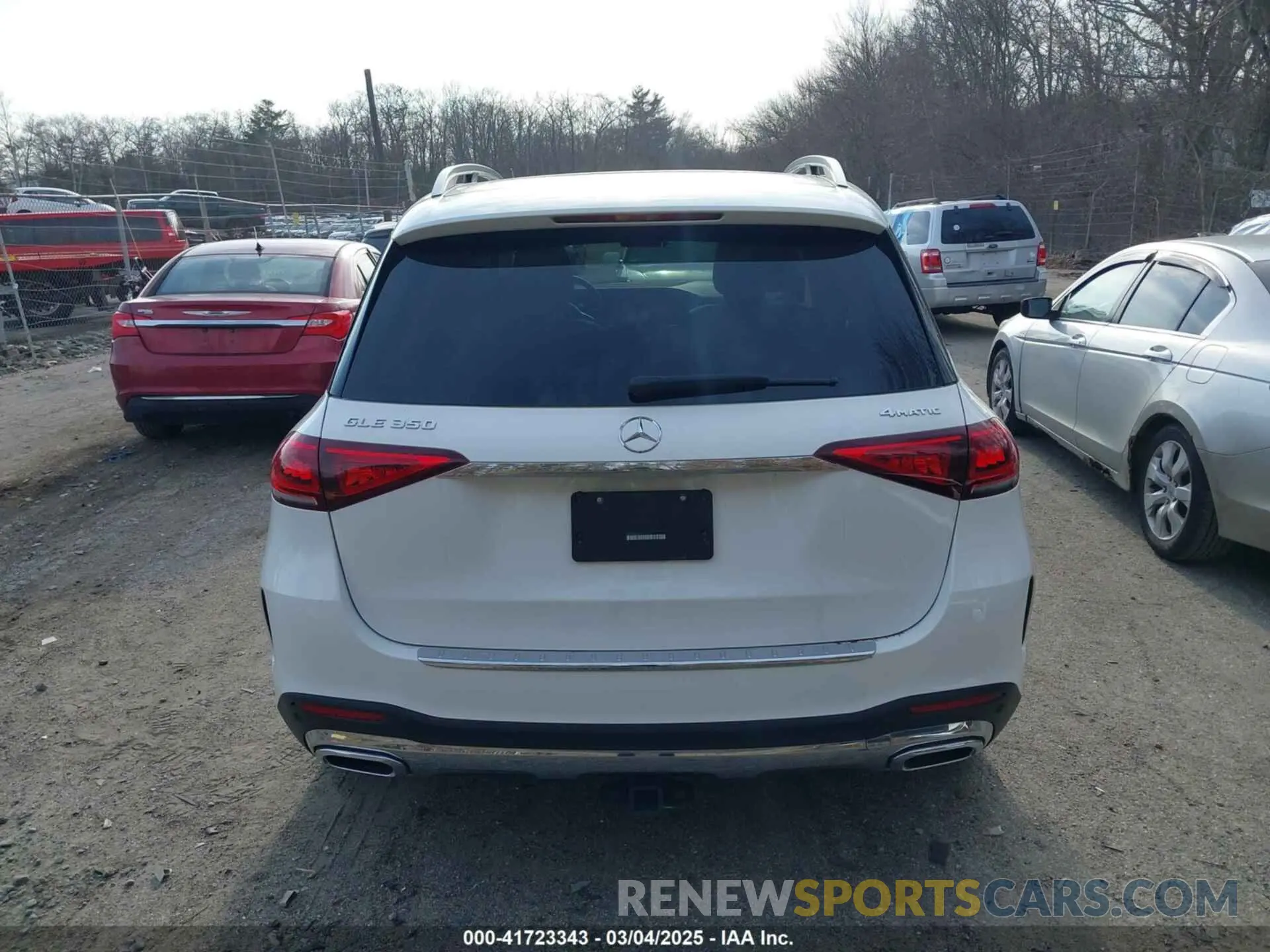 17 Photograph of a damaged car 4JGFB4KB9NA710781 MERCEDES-BENZ GLE 350 2022