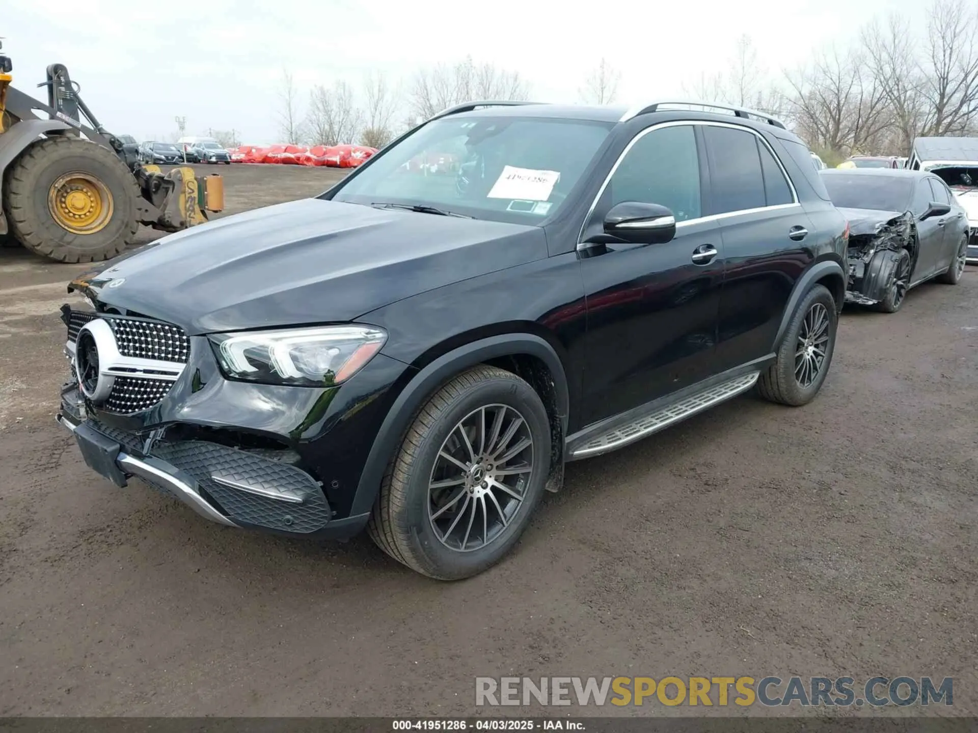 2 Photograph of a damaged car 4JGFB4KE0NA704927 MERCEDES-BENZ GLE 350 2022