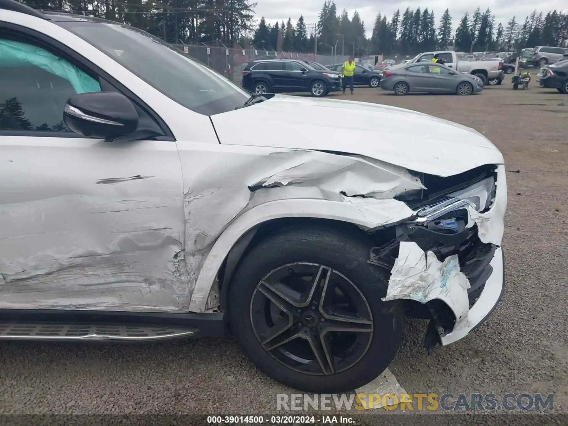 6 Photograph of a damaged car 4JGFB4KE9NA629743 MERCEDES-BENZ GLE 350 2022