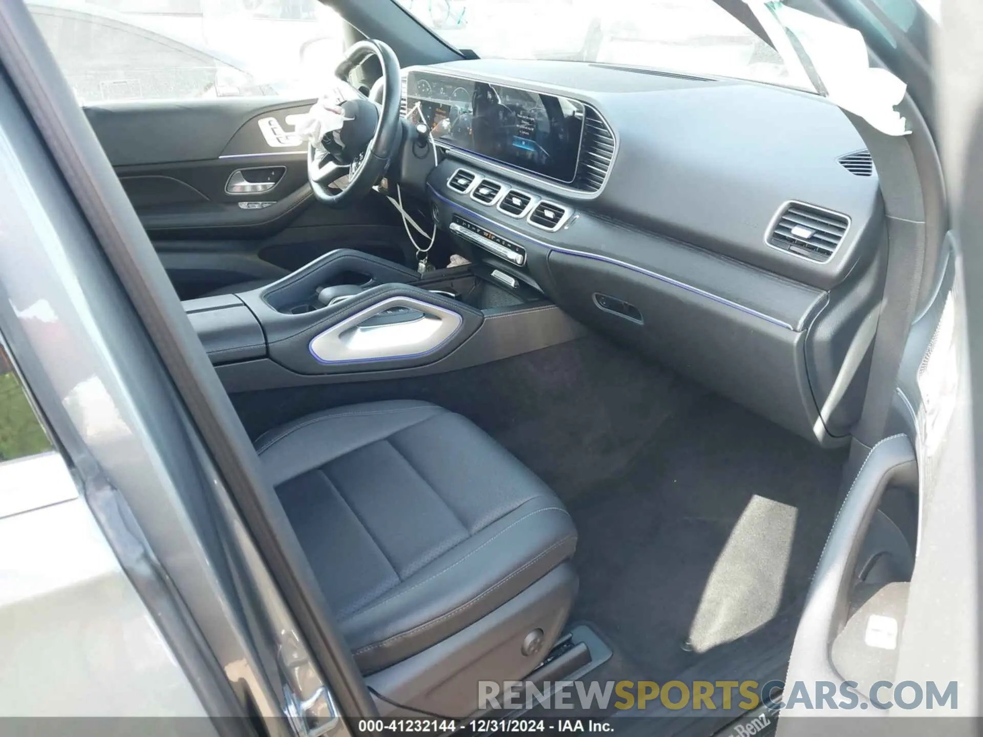 5 Photograph of a damaged car 4JGFB4JB2PA870134 MERCEDES-BENZ GLE 350 2023