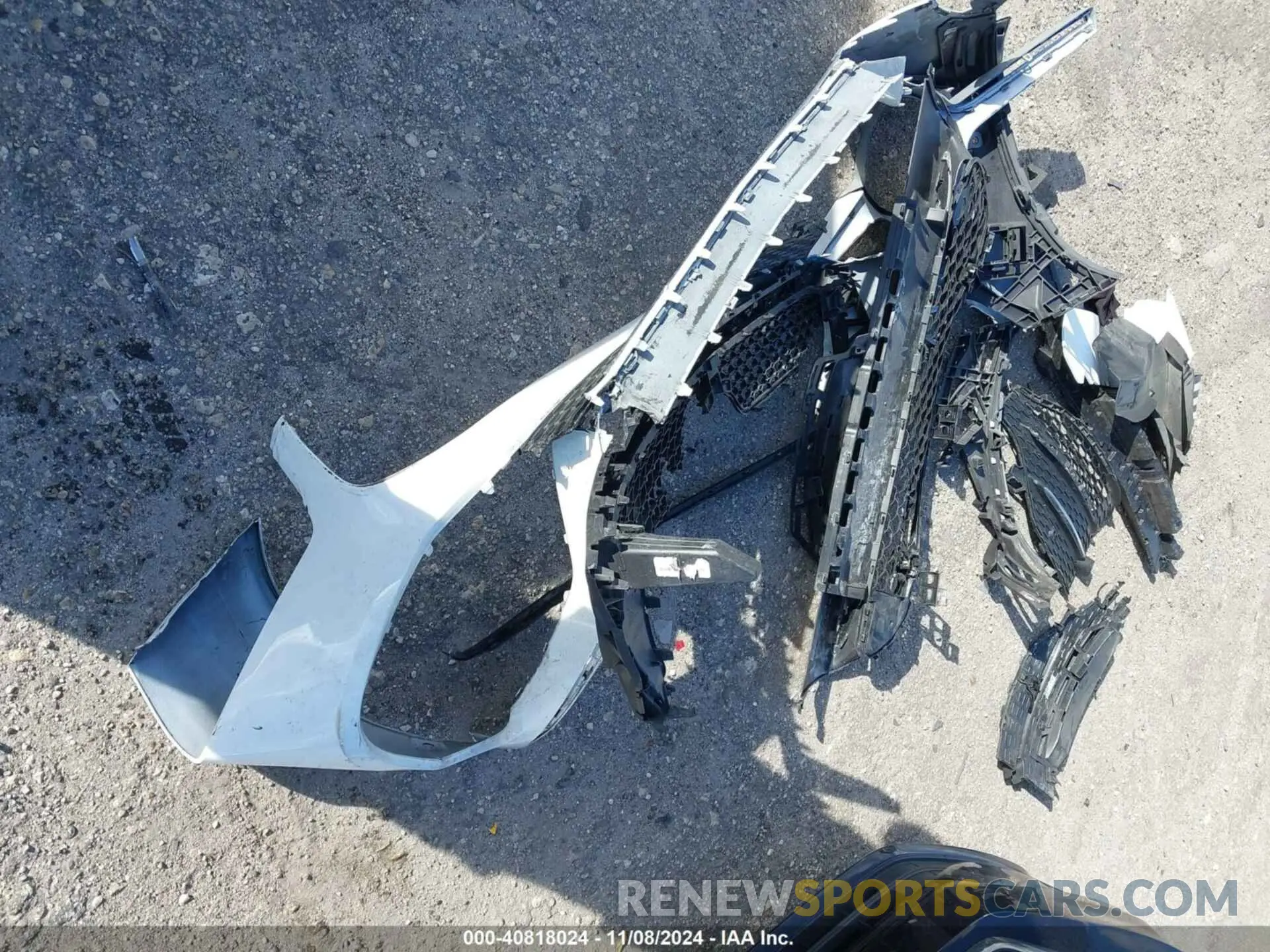 12 Photograph of a damaged car 4JGFB4JB6PA891651 MERCEDES-BENZ GLE 350 2023