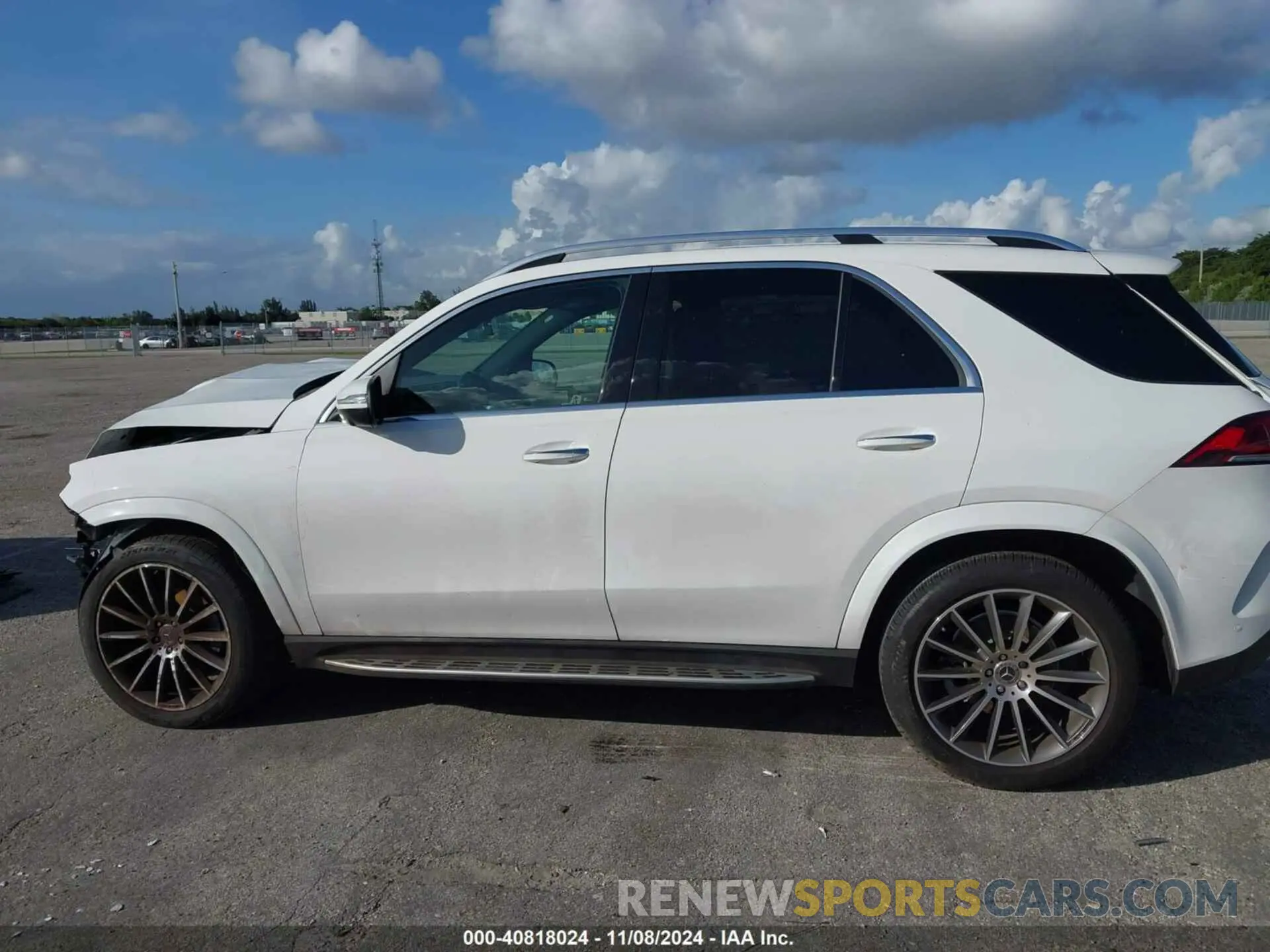 15 Photograph of a damaged car 4JGFB4JB6PA891651 MERCEDES-BENZ GLE 350 2023