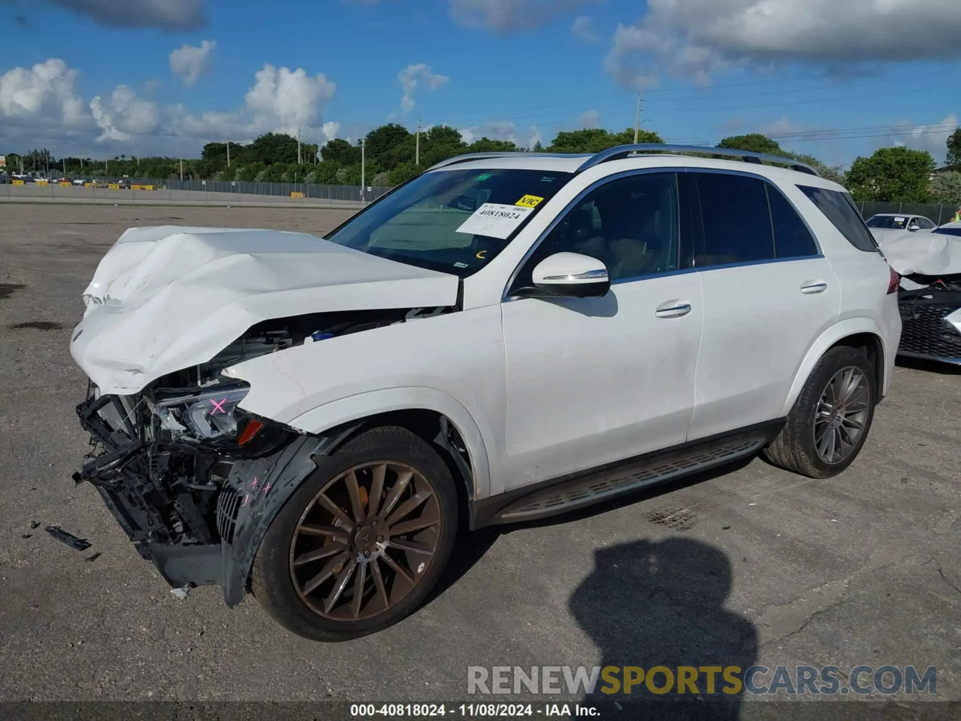 2 Photograph of a damaged car 4JGFB4JB6PA891651 MERCEDES-BENZ GLE 350 2023