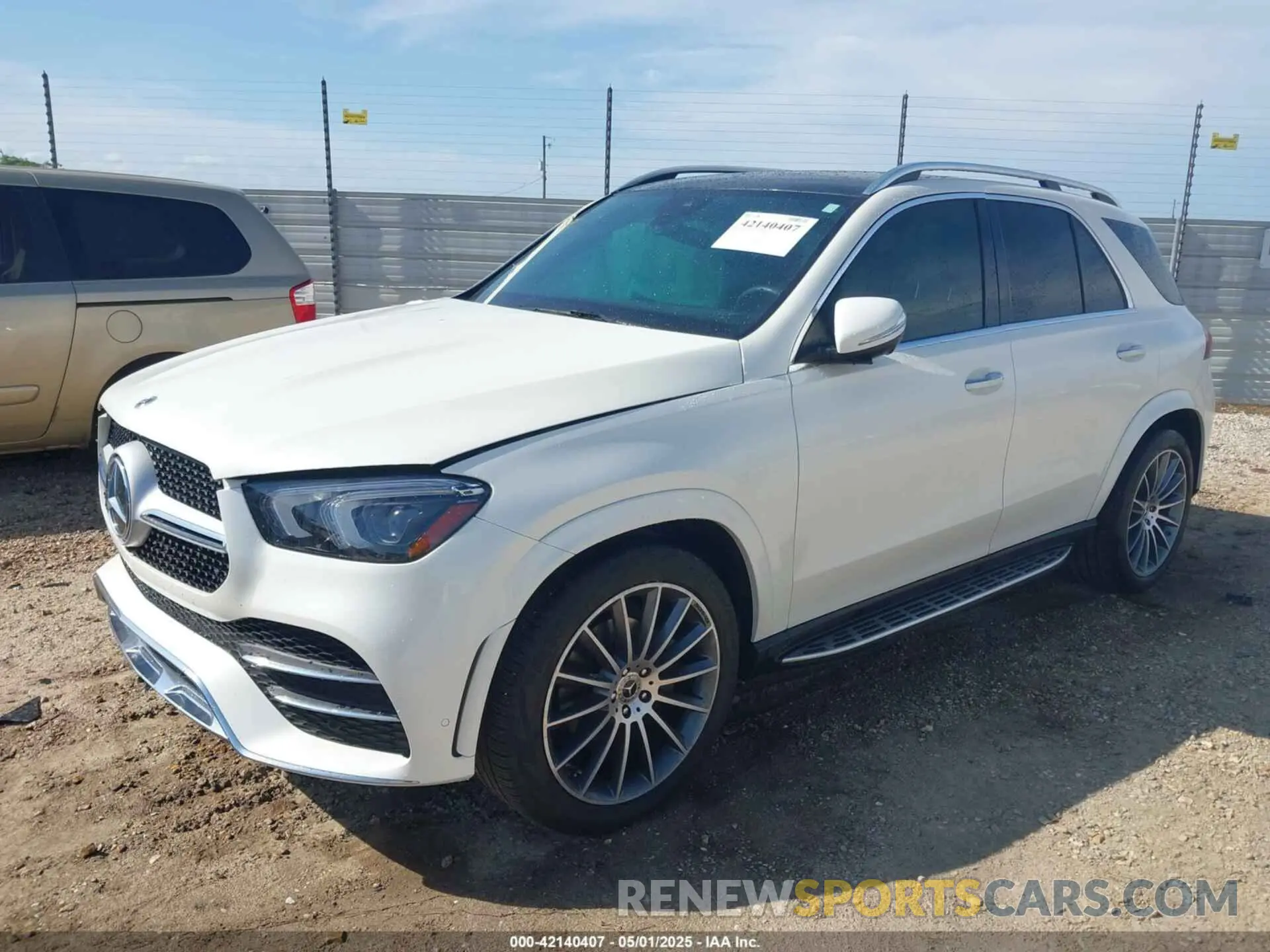 2 Photograph of a damaged car 4JGFB4KB1PA871323 MERCEDES-BENZ GLE 350 2023