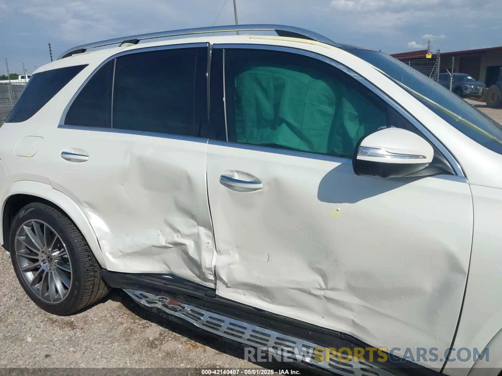 6 Photograph of a damaged car 4JGFB4KB1PA871323 MERCEDES-BENZ GLE 350 2023