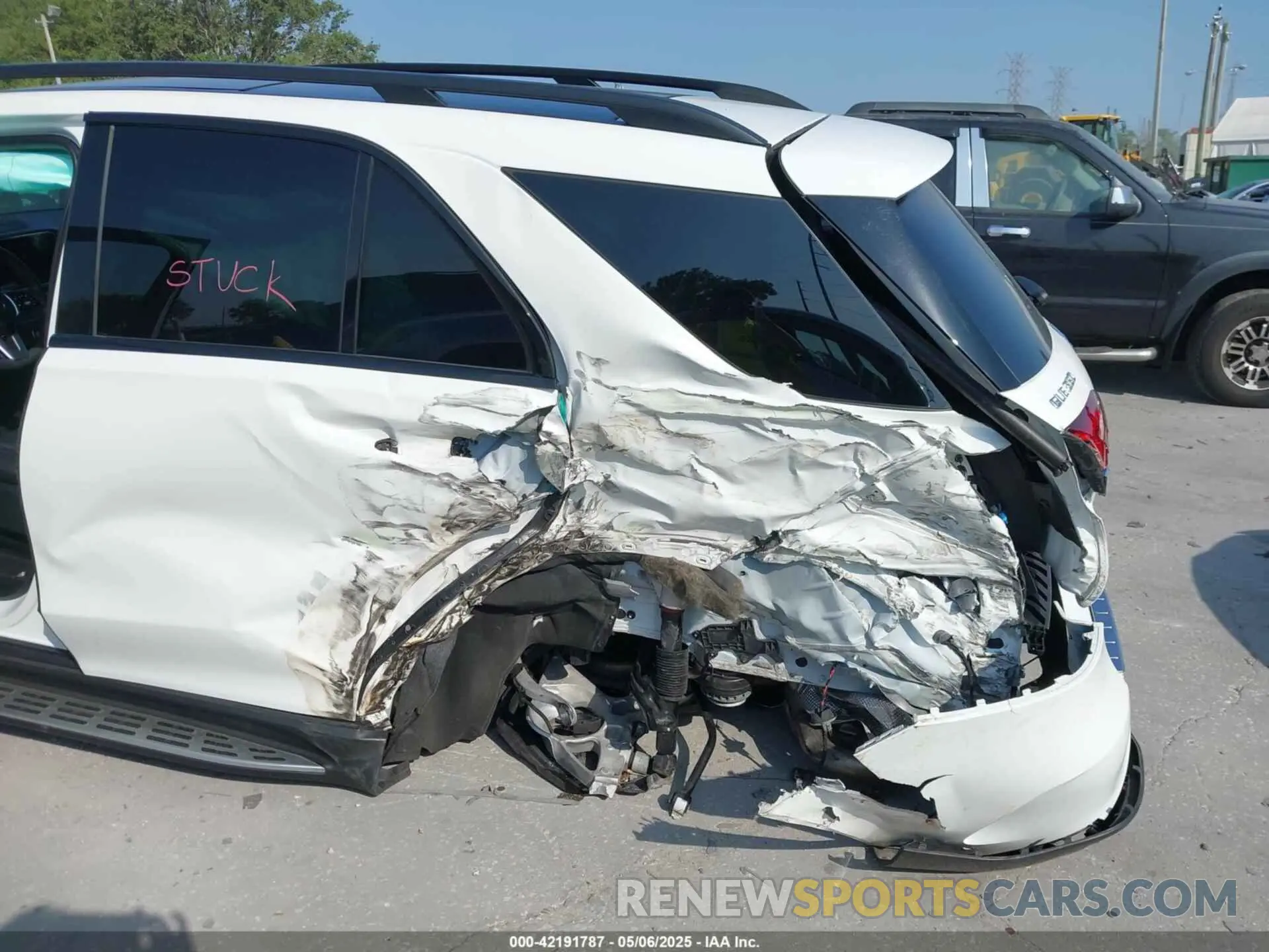 6 Photograph of a damaged car 4JGFB4KBXPA880831 MERCEDES-BENZ GLE 350 2023
