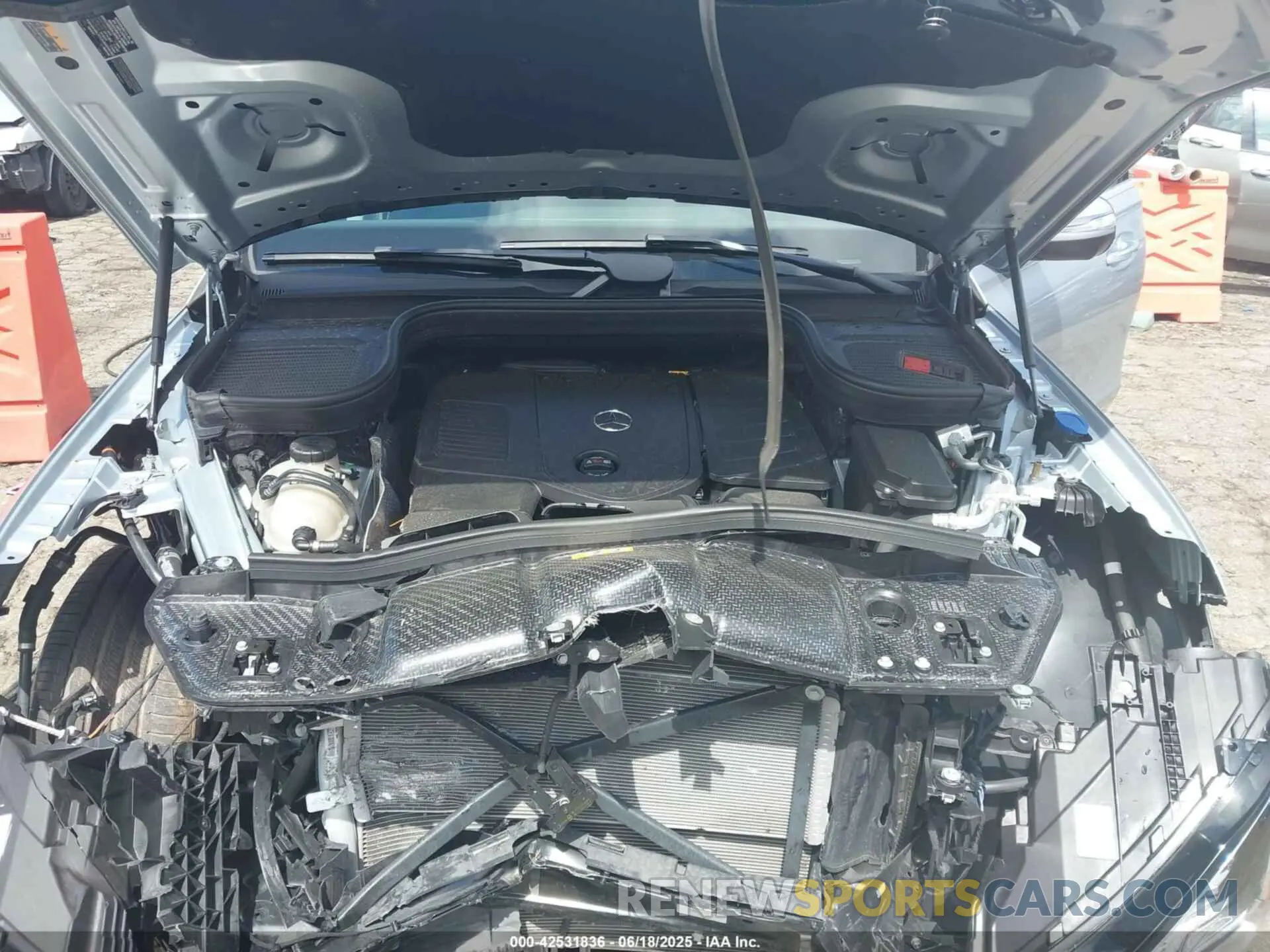 10 Photograph of a damaged car 4JGFB4FB0RB182137 MERCEDES-BENZ GLE 350 2024