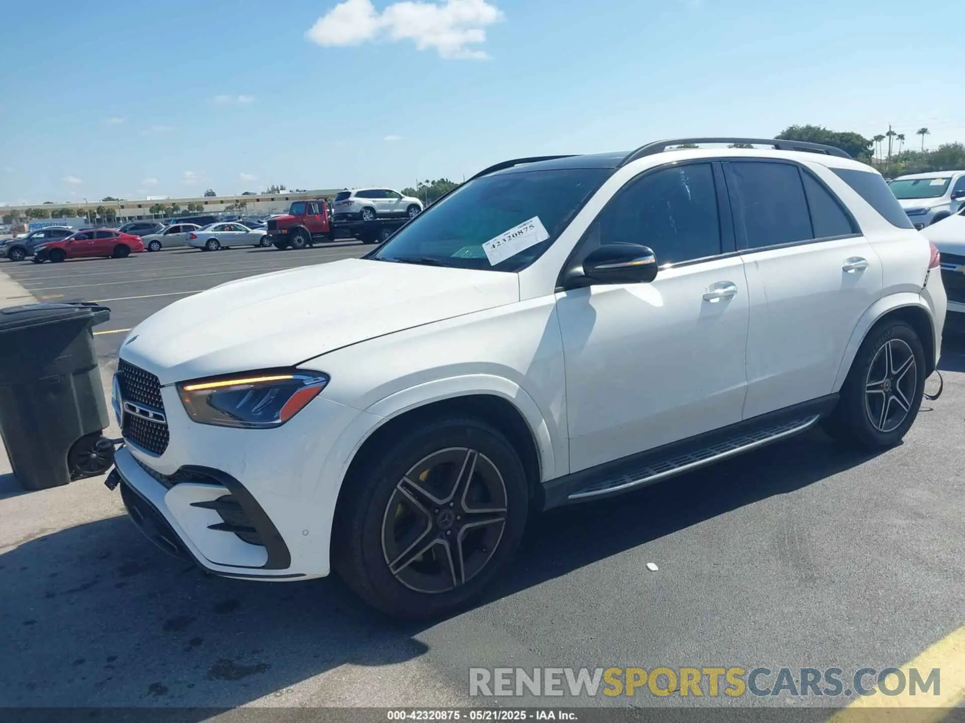 2 Photograph of a damaged car 4JGFB4FB1RB001630 MERCEDES-BENZ GLE 350 2024