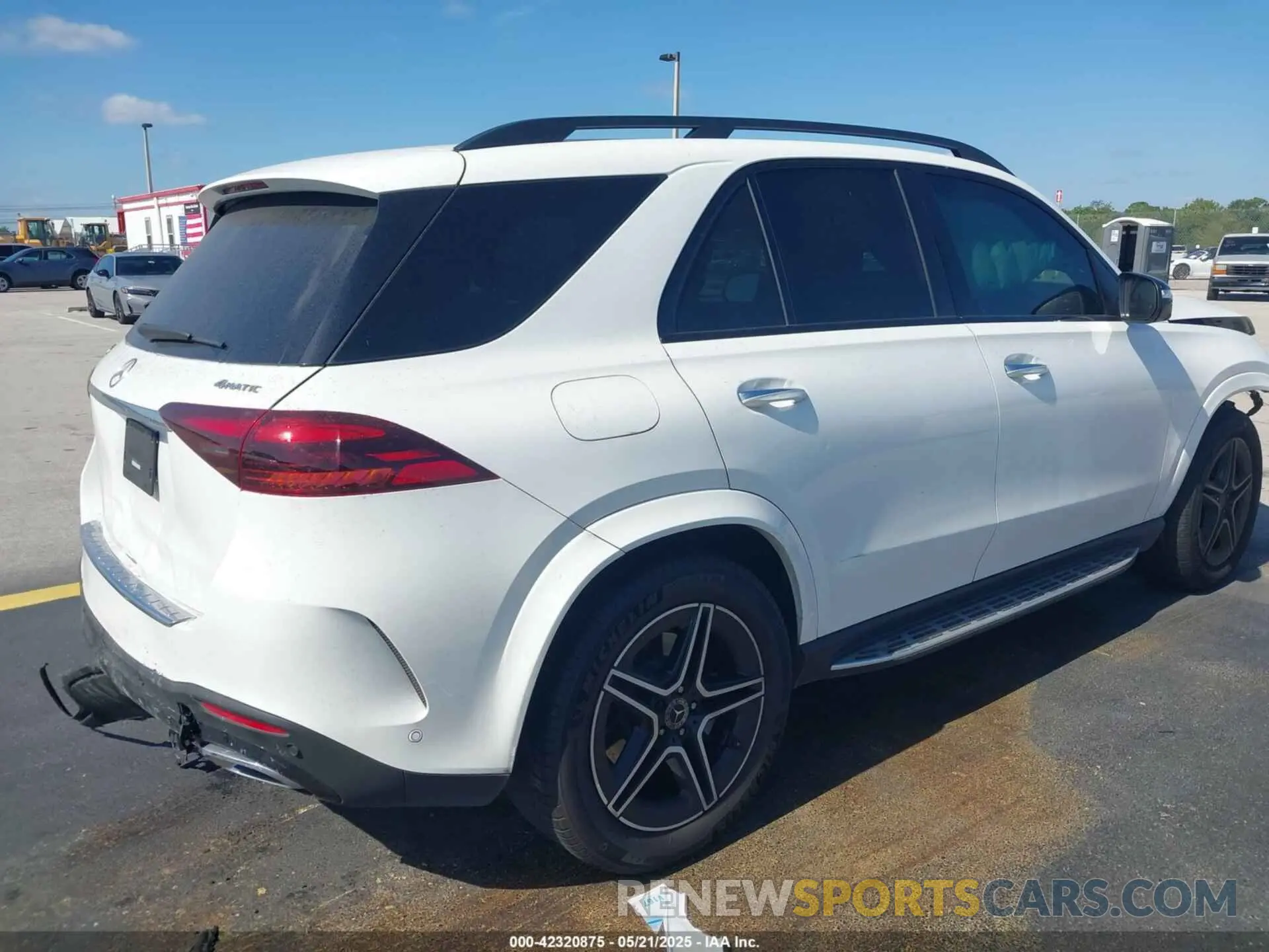 4 Photograph of a damaged car 4JGFB4FB1RB001630 MERCEDES-BENZ GLE 350 2024