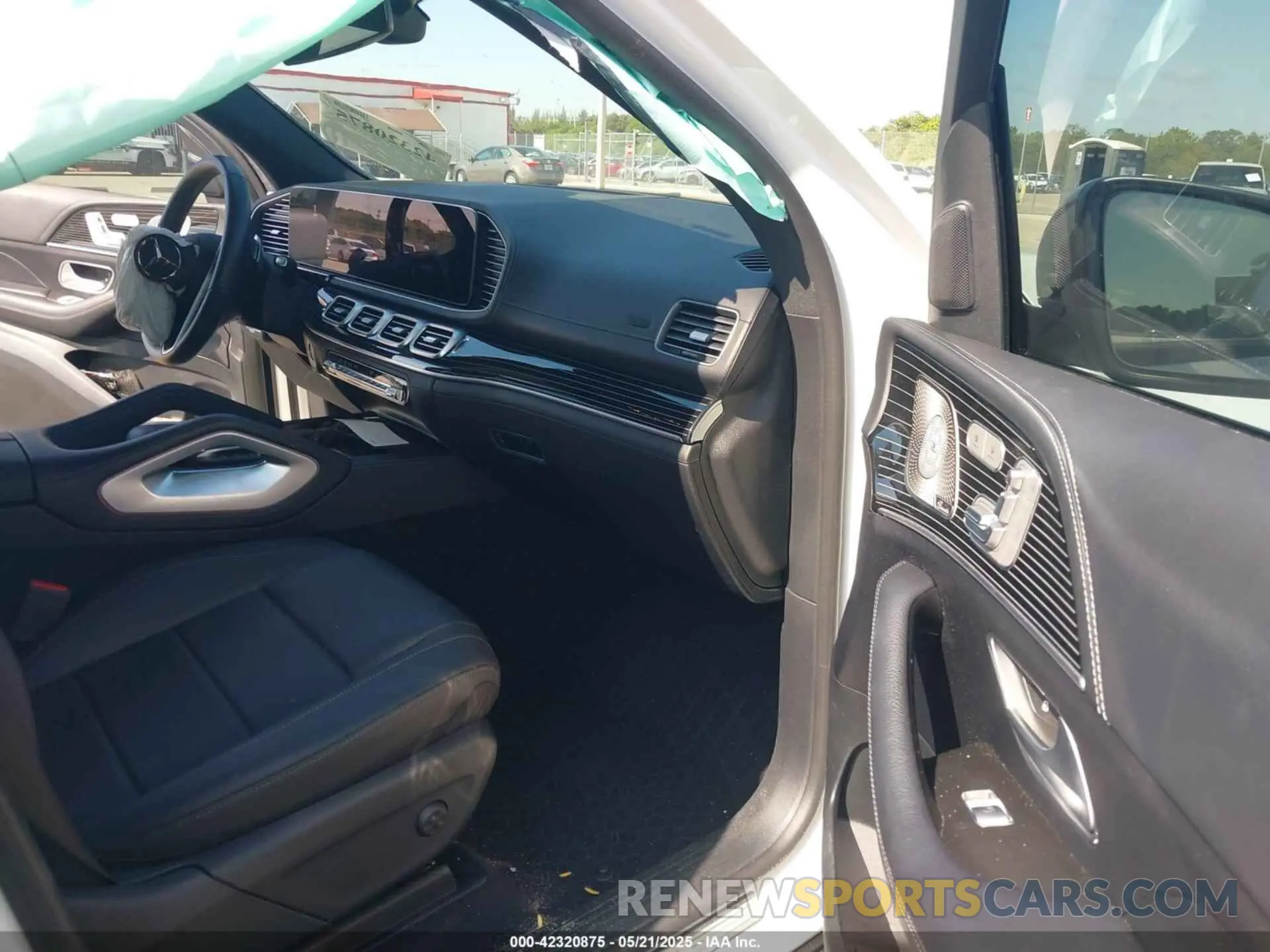 5 Photograph of a damaged car 4JGFB4FB1RB001630 MERCEDES-BENZ GLE 350 2024