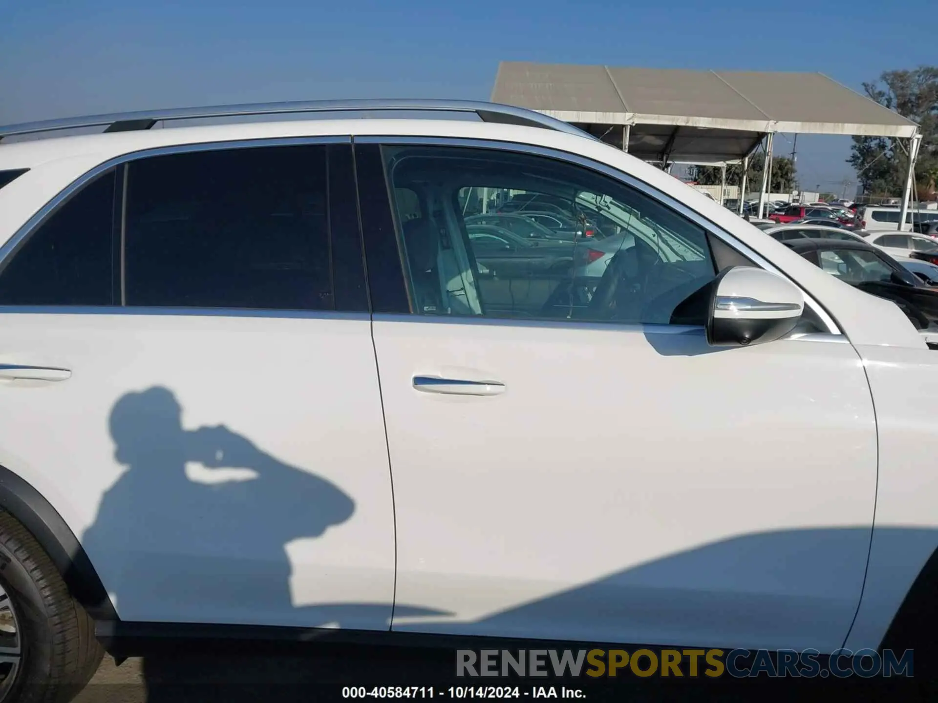 14 Photograph of a damaged car 4JGFB4FB1RB119239 MERCEDES-BENZ GLE 350 2024