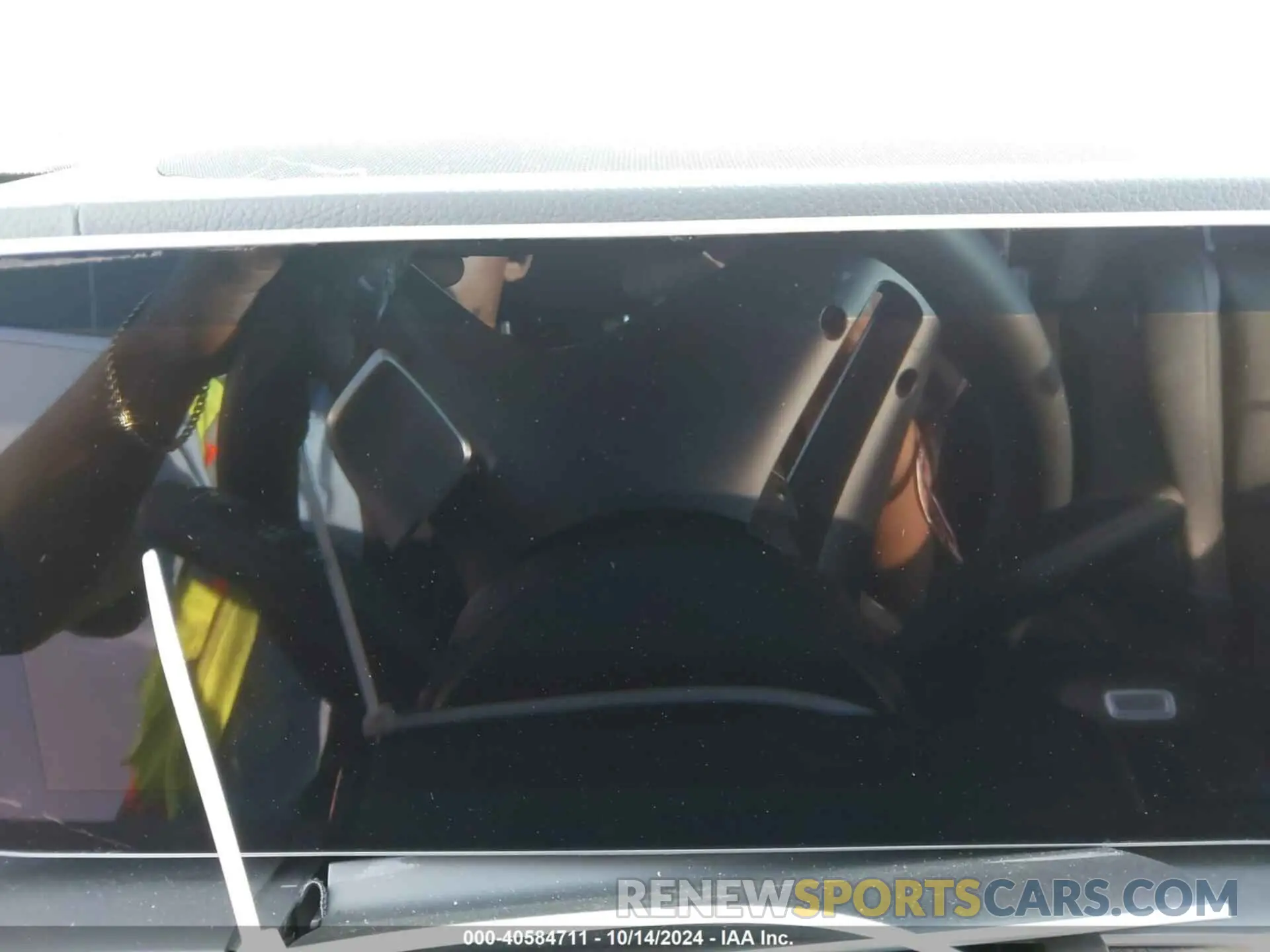16 Photograph of a damaged car 4JGFB4FB1RB119239 MERCEDES-BENZ GLE 350 2024