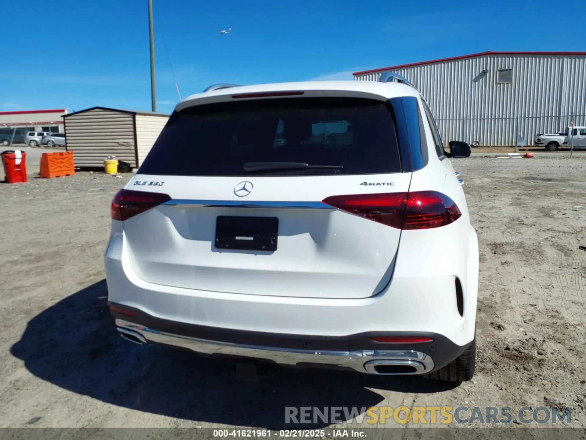 17 Photograph of a damaged car 4JGFB4FB2RA968821 MERCEDES-BENZ GLE 350 2024